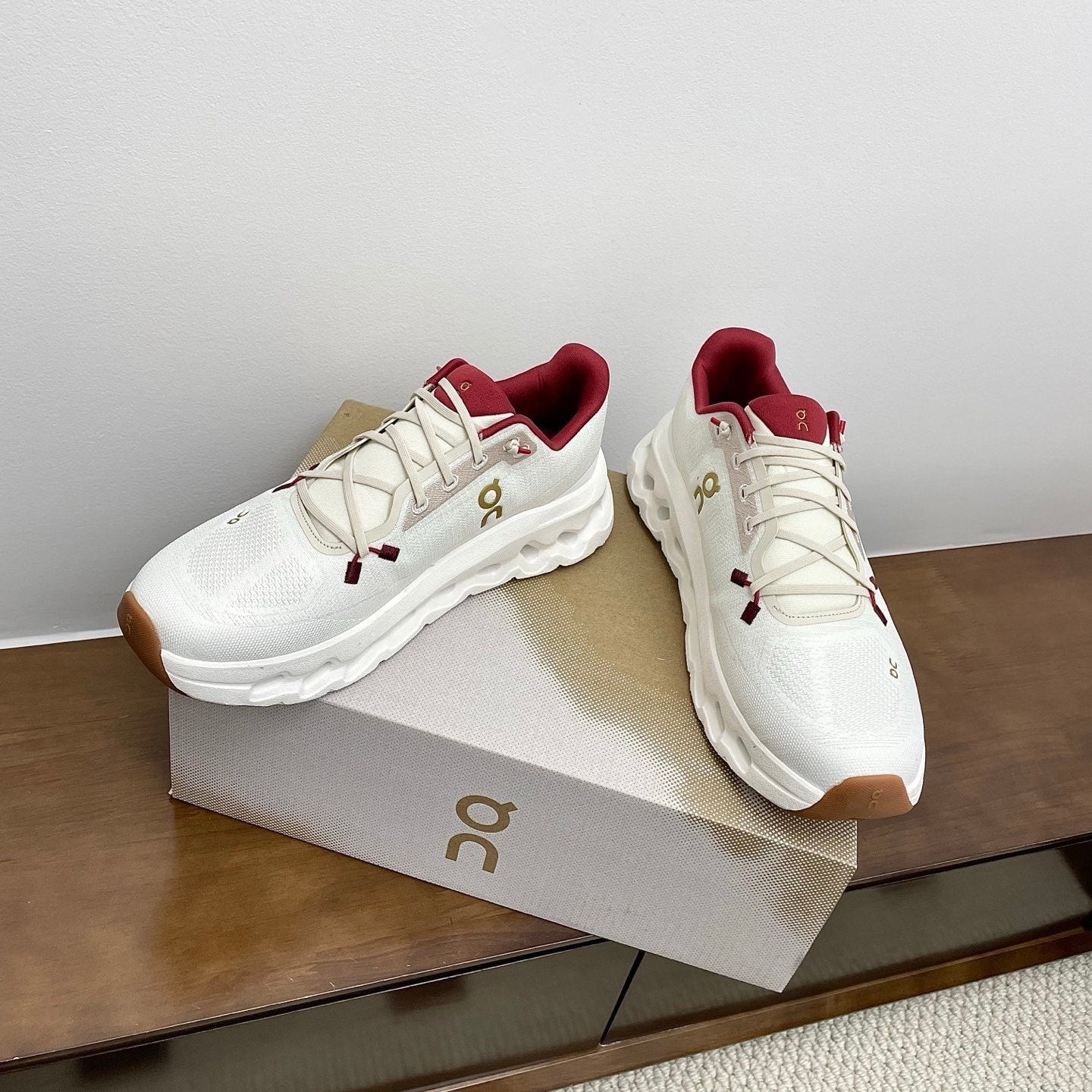Loewe 26s Cloudtilt Sneaker In White And Red Recycled Polyester