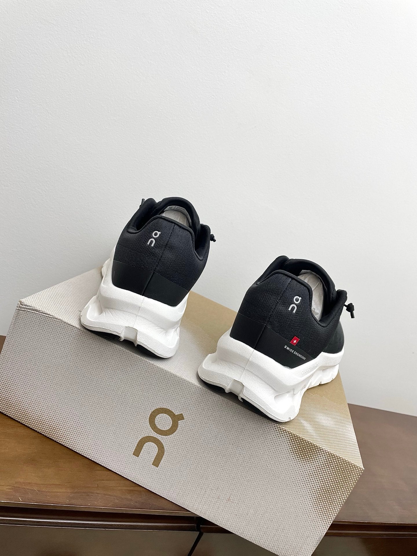 Loewe 26s Cloudsolo Sneakers Black White Recycled Polyester