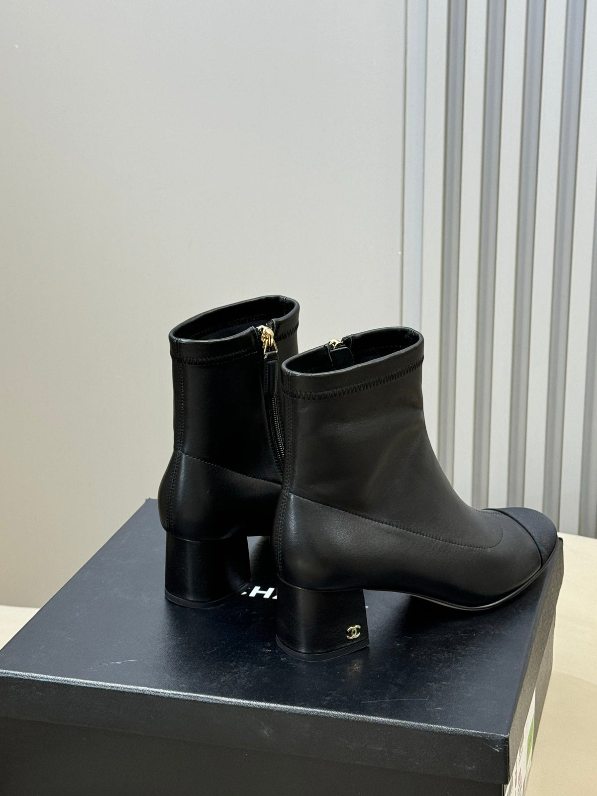 CC 26s Cap-Toe Ankle Boots 5.5cm Black Leather 150310