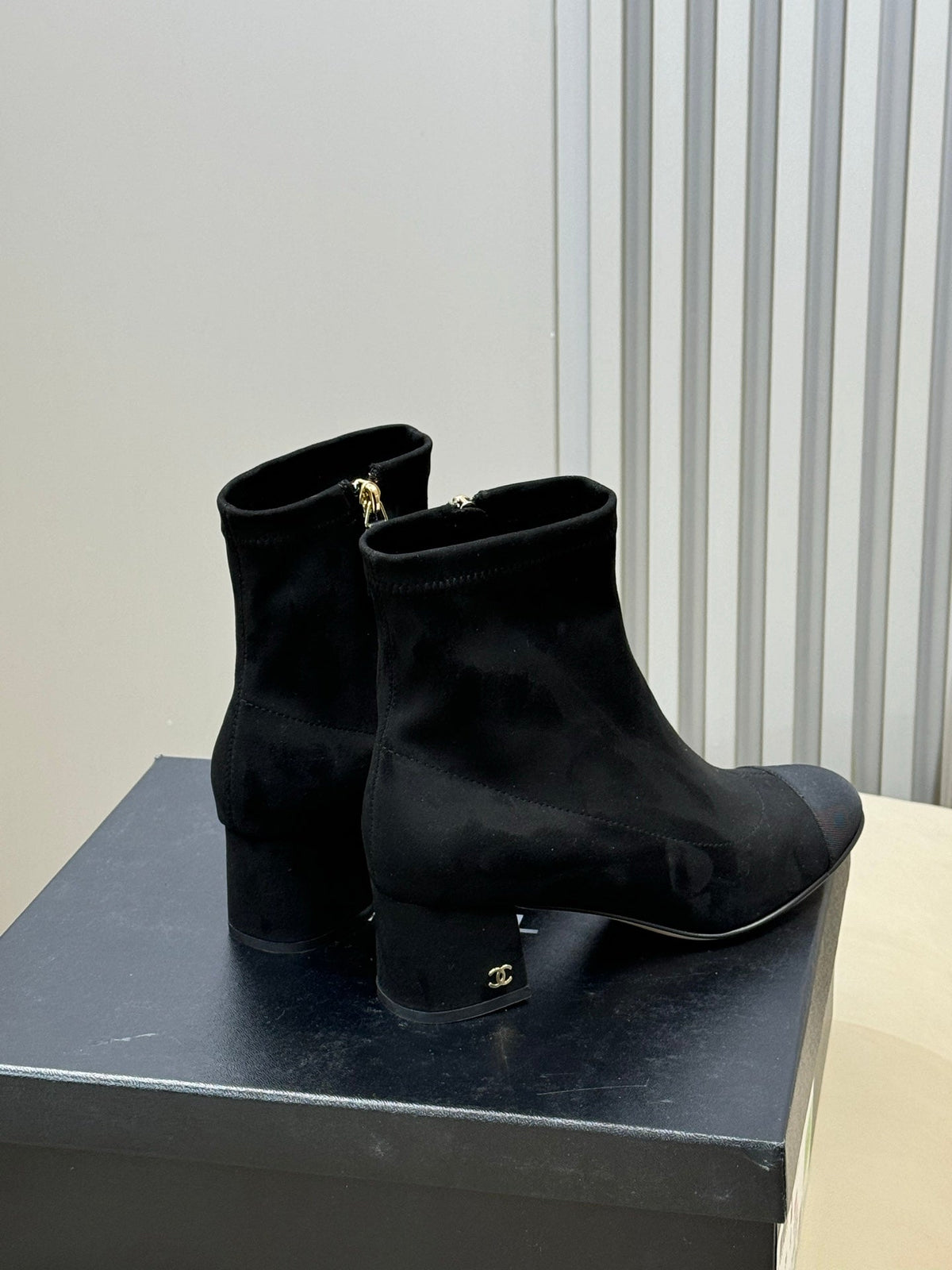 CC 26s Cap-Toe Ankle Boots 5.5cm Black Suede 150312