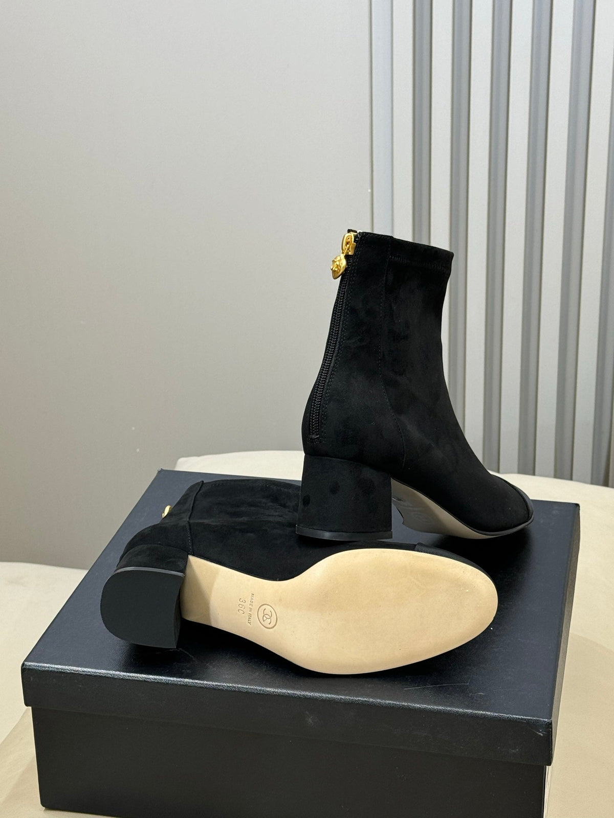 CC 26s Cap-Toe Ankle Boots 5.5cm Black Suede 150317