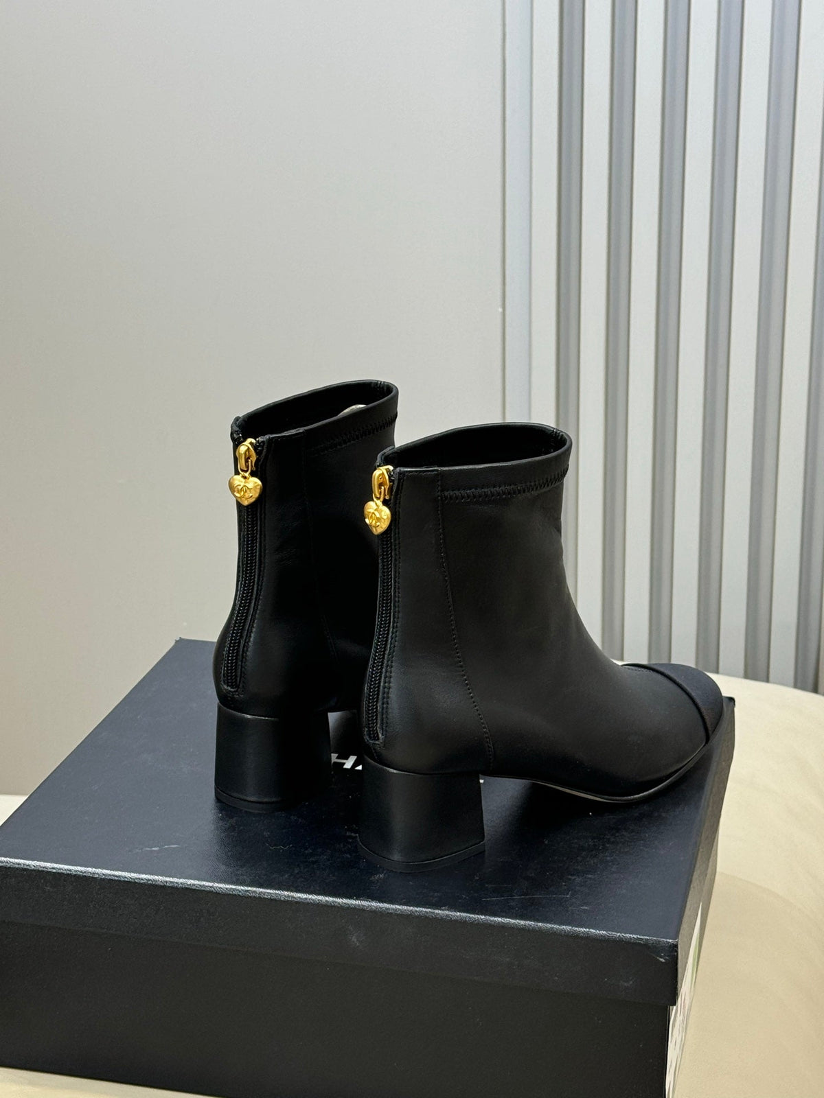 CC 26s Cap-Toe Ankle Boots 5.5cm Black Leather 150315
