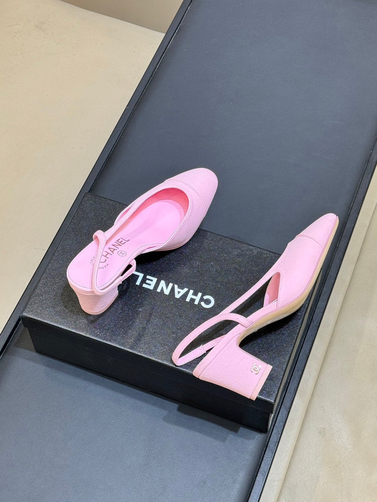 CC 26s Cap-Toe Slingbacks 6.5cm Pink Velvet 150297