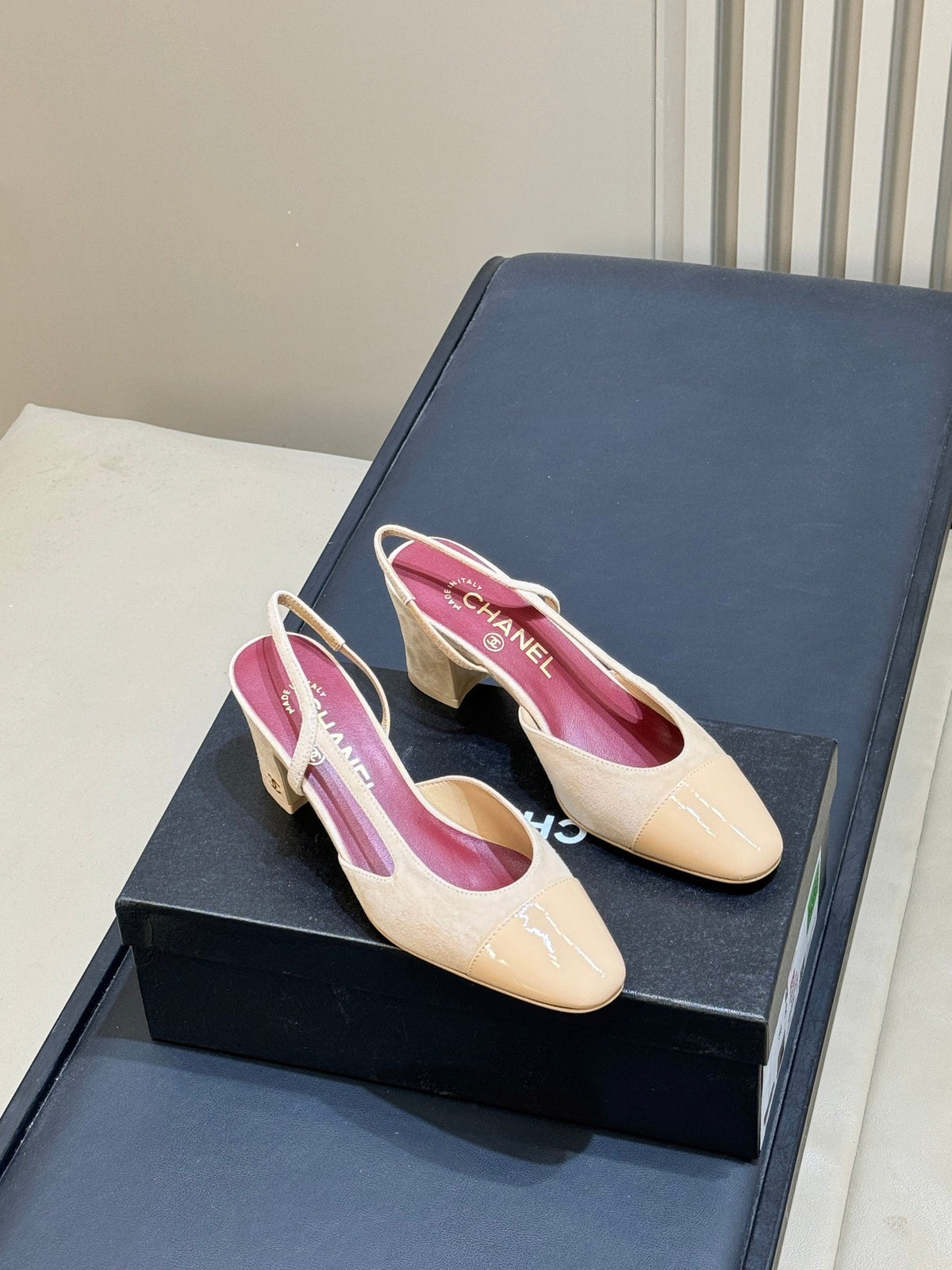 CC 26s Cap-Toe Slingbacks 6.5cm Beige Velvet 150299