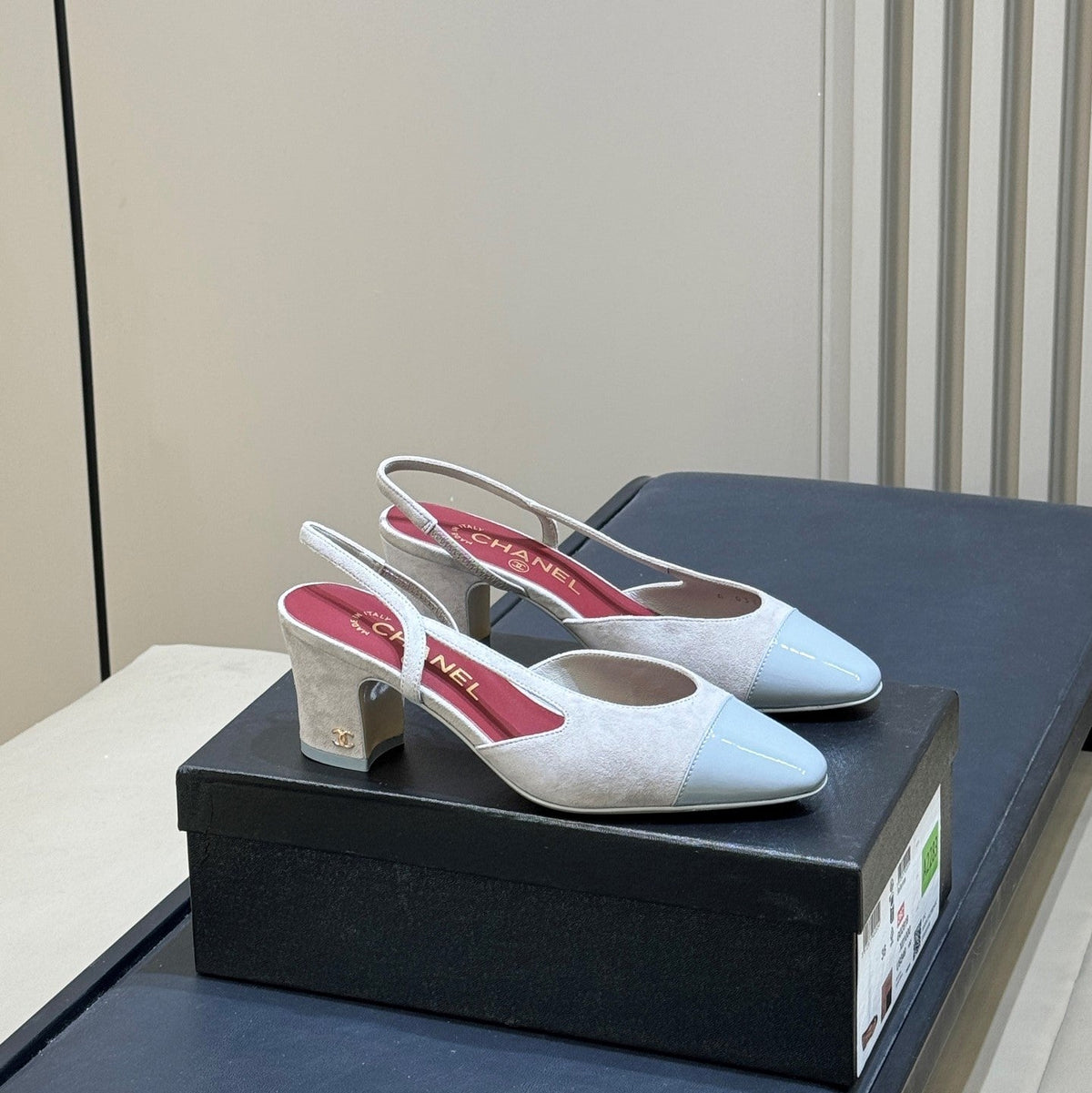 CC 26s Cap-Toe Slingbacks 6.5cm Off White Light Blue Velvet 150301