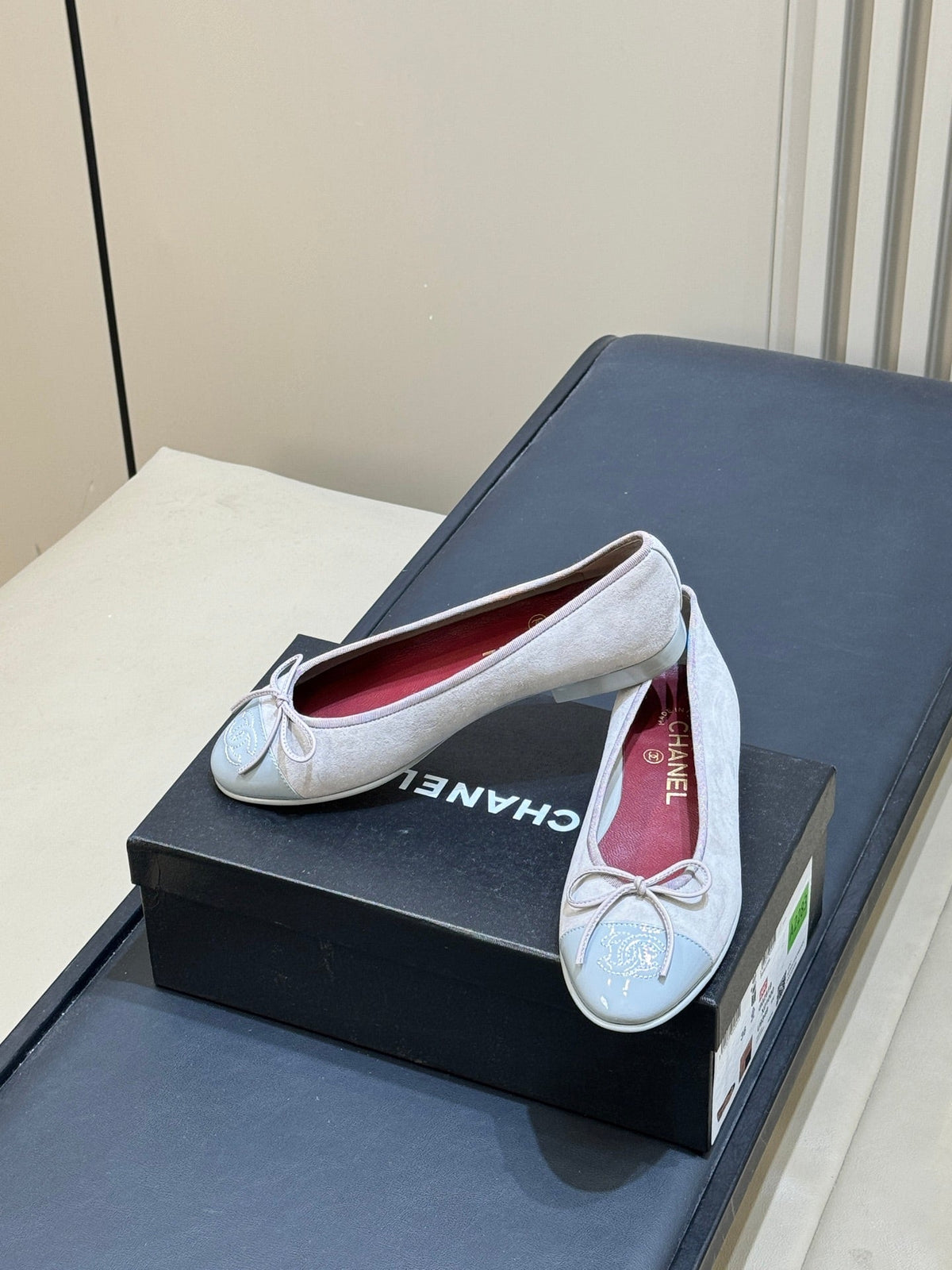 CC 26s Bow Ballet Flats 1cm Off White Light Blue Velvet 150304