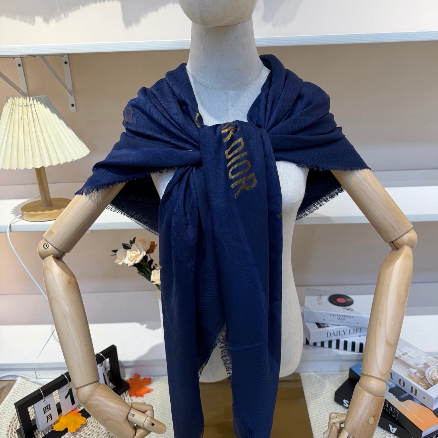 Dior 26s Scarf 140cm In Cashmere Silk 281269