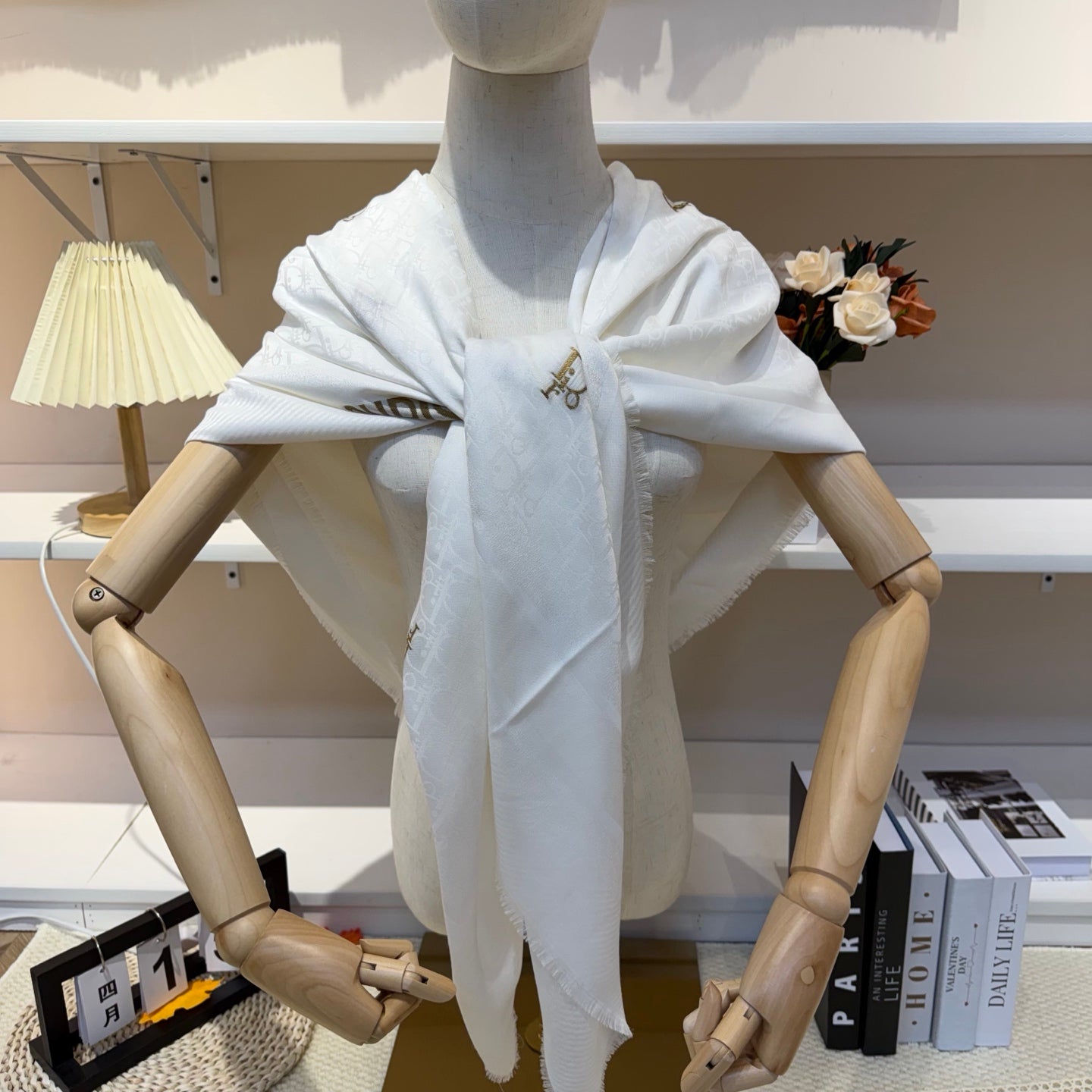 Dior 26s Scarf 140cm In Cashmere Silk 281272