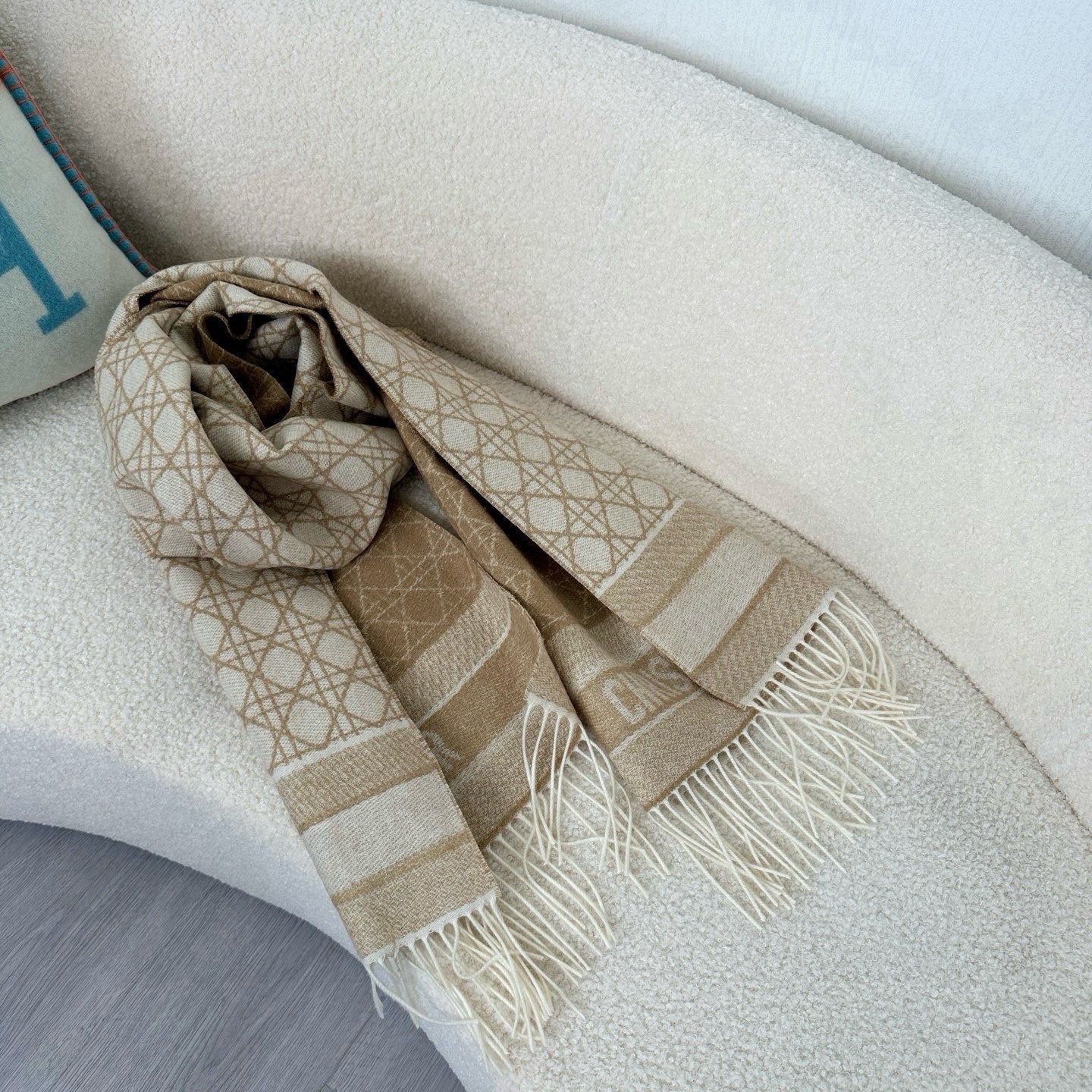 CD Double-Sided Scarf 200cm Beige Cashmere 150402