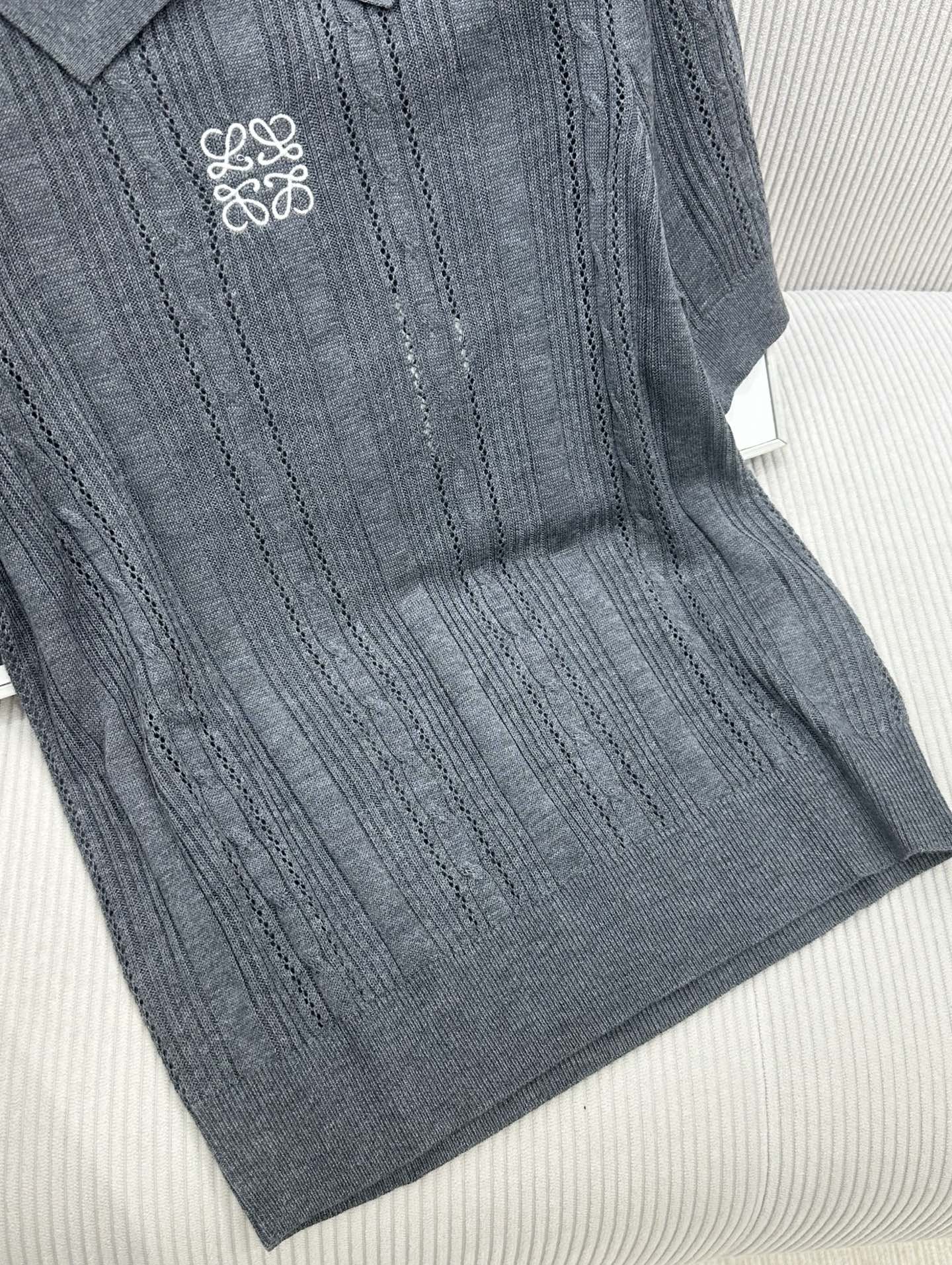 Loewe 26s Short-Sleeve Top Grey Wool 415506