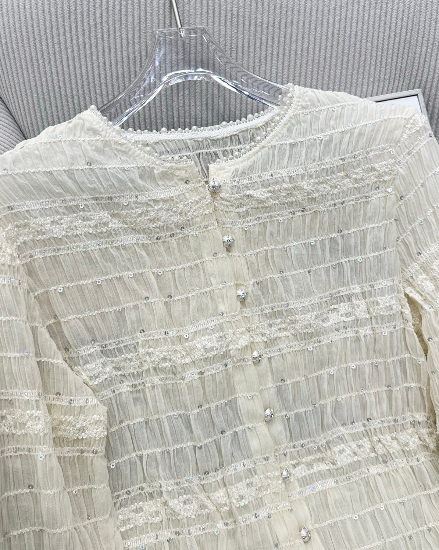 CC 26s Long-Sleeved Cardigan Cream Sequins Polyester 415552