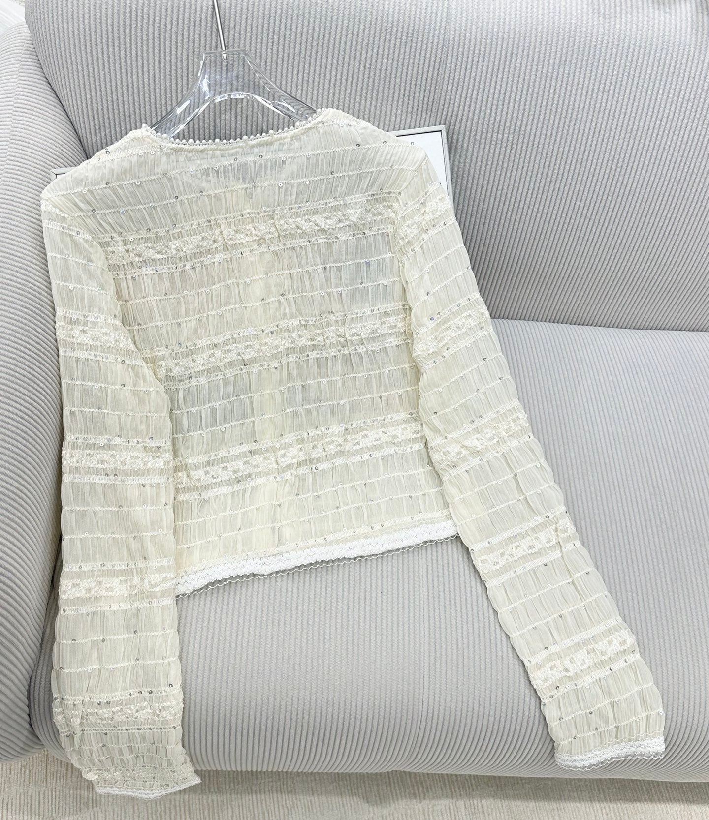 CC 26s Long-Sleeved Cardigan Cream Sequins Polyester 415552