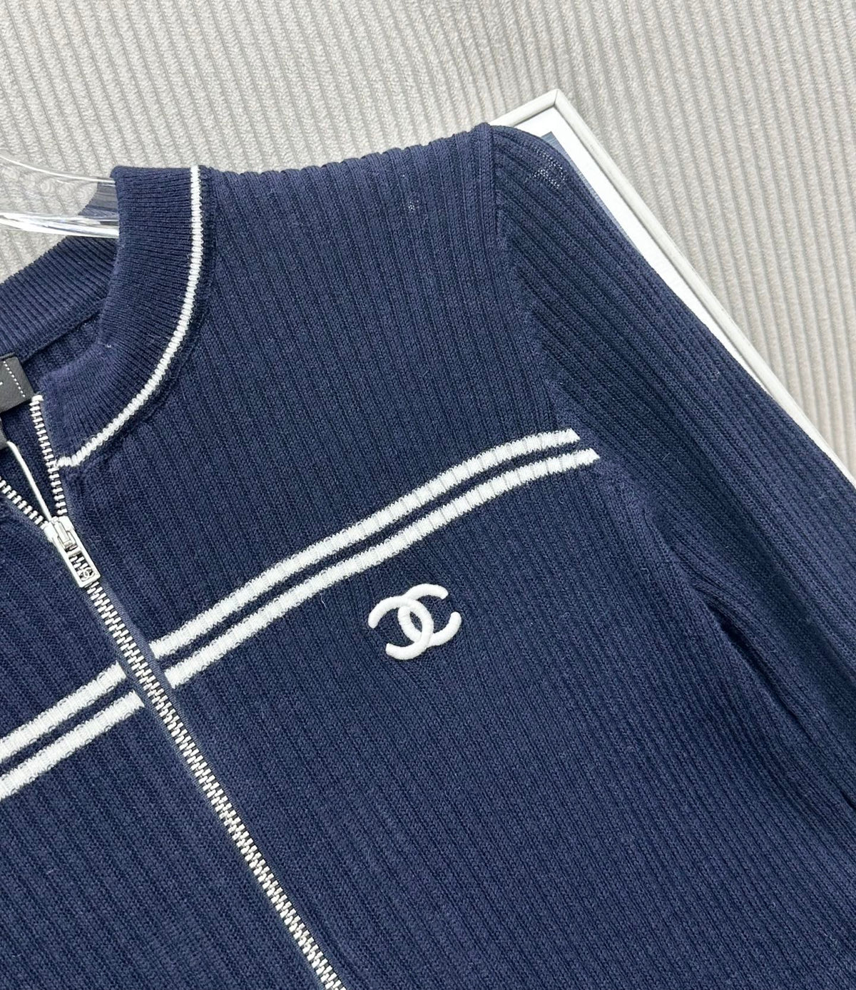 CC 26s Neck Knitted Zipper Cardigan Navy Blue Wool 426271