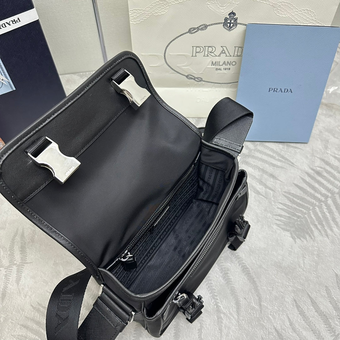 Prada 25AW Men's Saddle Bag 22 Black Re Nylon Fabric