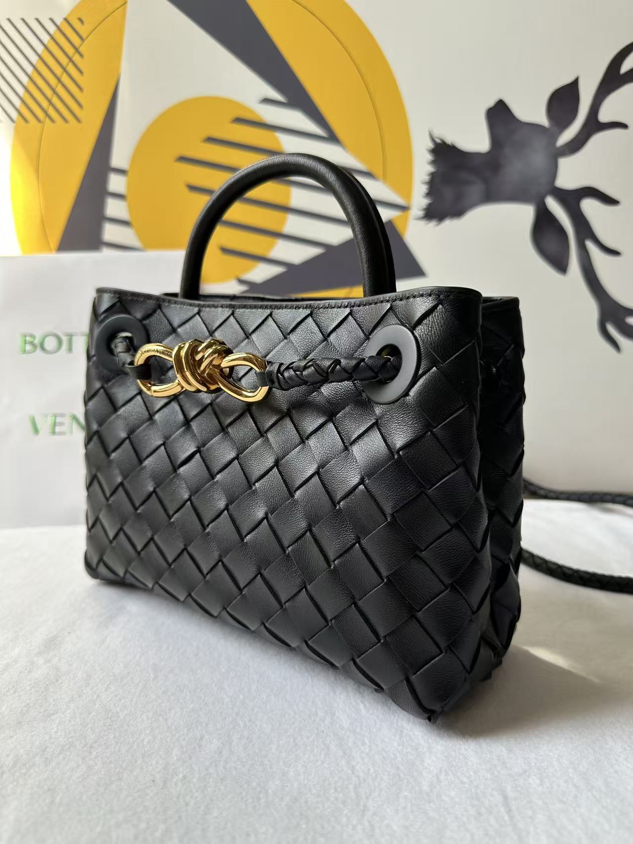 BV Small Andiamo Bag 20cm Black Intrecciato Leather 291443