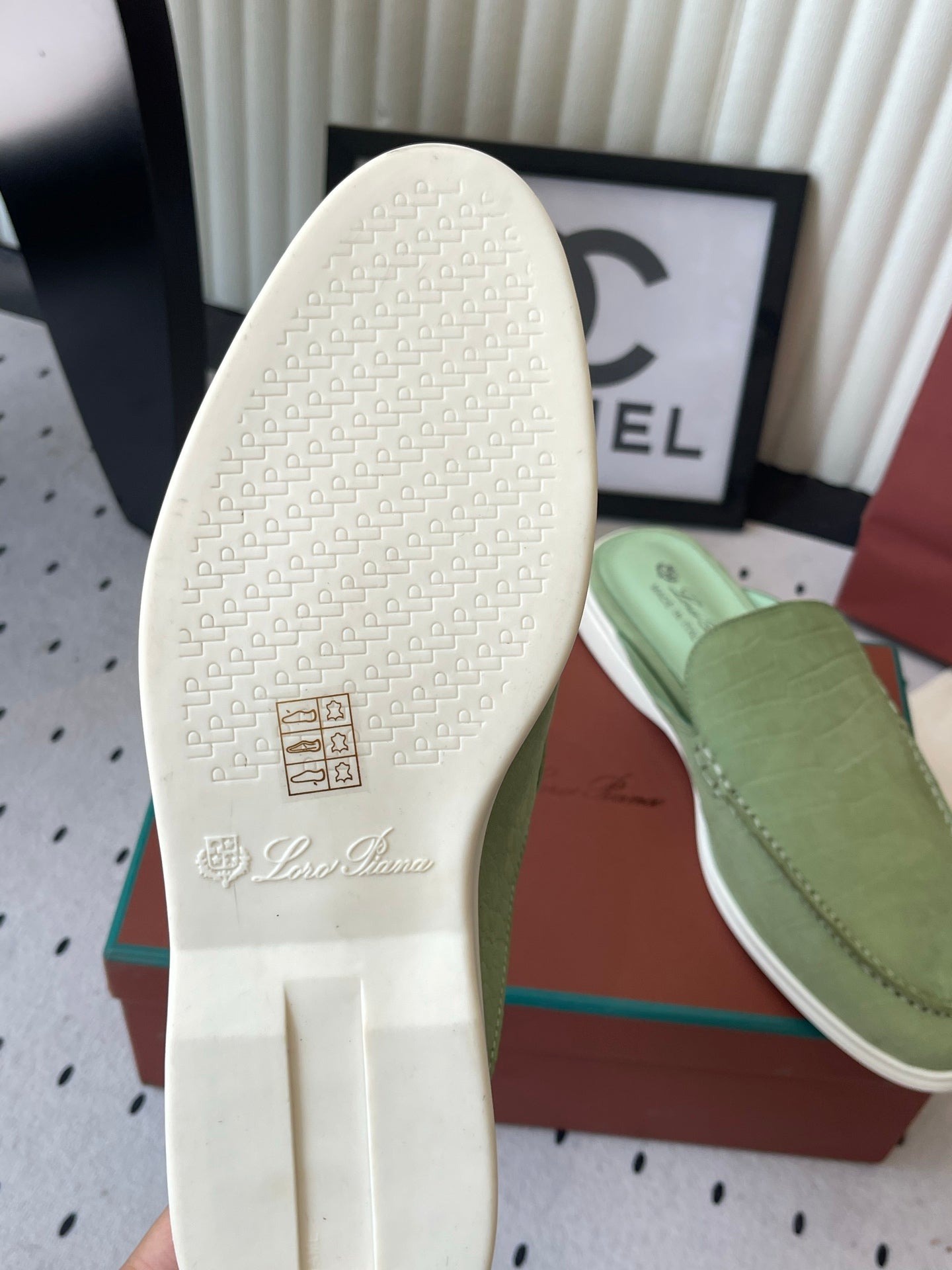 LP 26s Mule Loafers Green Crocodile-Embossed Leather 892432