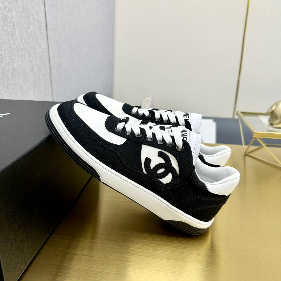 CC 24C Cruise Sneakers Black White Suede Cotton 980933
