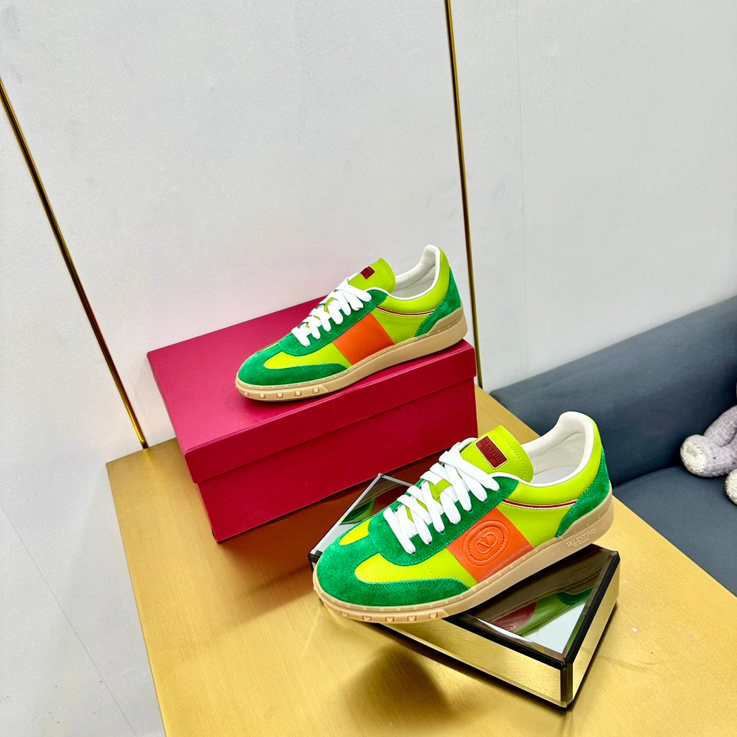 VT 26s Upvillage Sneakers Green Orange Suede Leather 927025