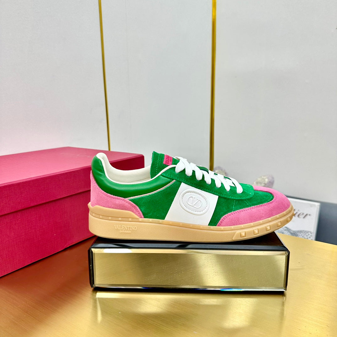 VT 26s Upvillage Sneakers White Green Pink Suede Leather 927026