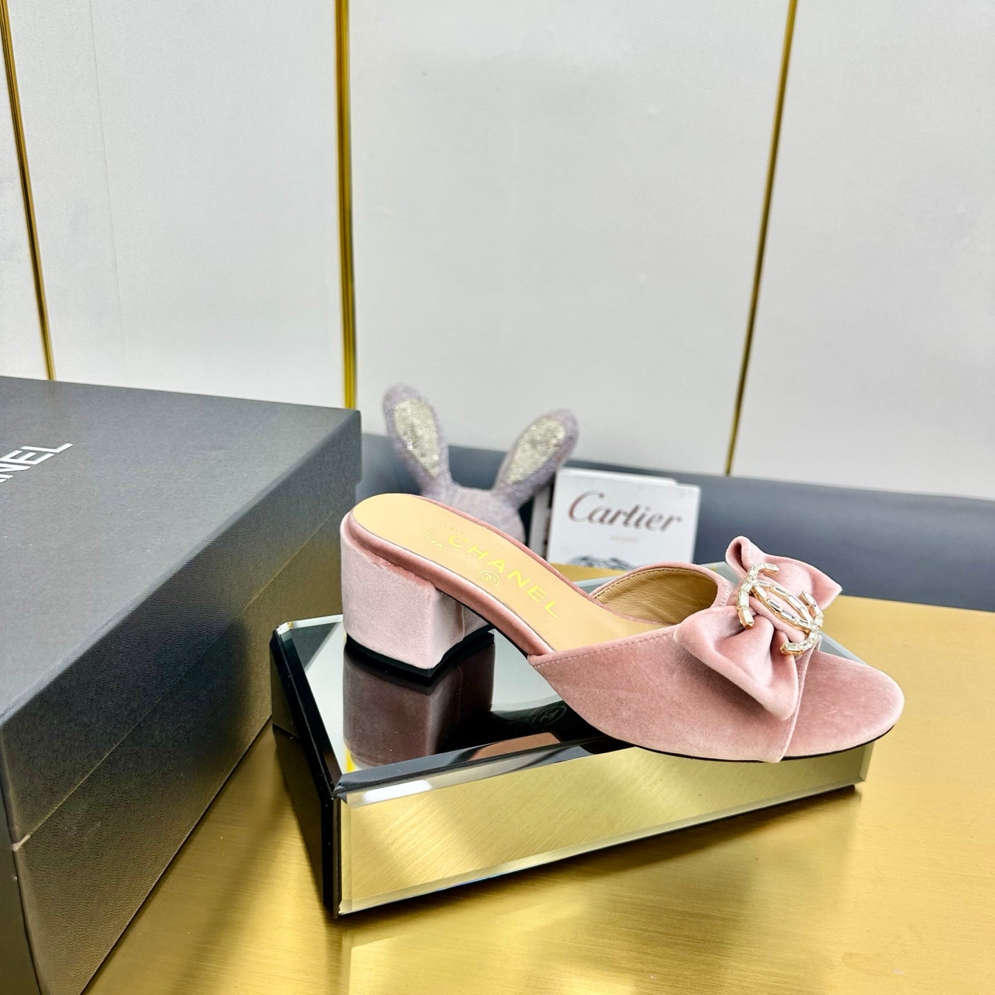 cc 25 bow mule sandal 50mm pink velvet 238480