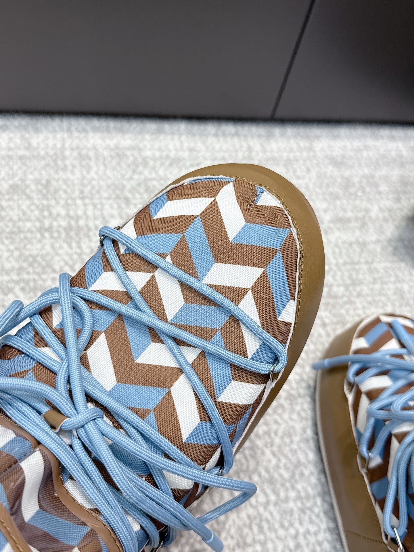 Moon Boot Icon Edition Caramel Brown Geometric Print Leather Cavas 515587