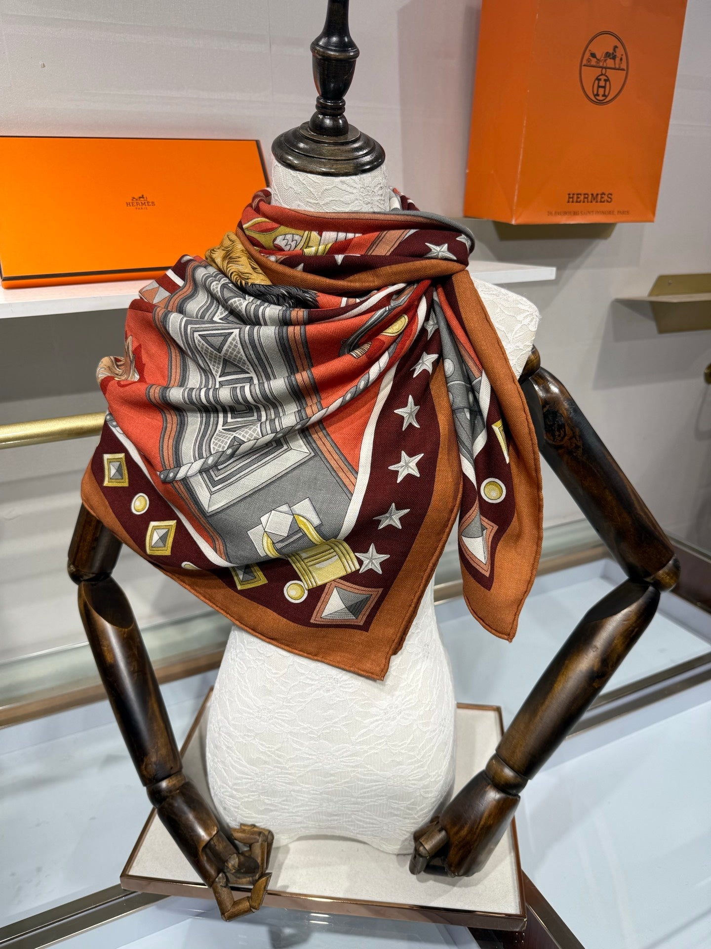 HM 26s 140x140cm Colliers et Laisses pour Chiens Scarf Cashmere Silk 214206