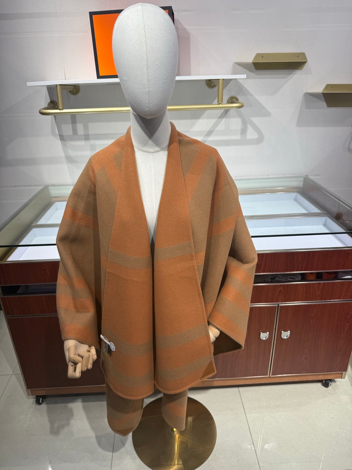 HM 26s Striped Reversible Cape/Shawl 216459