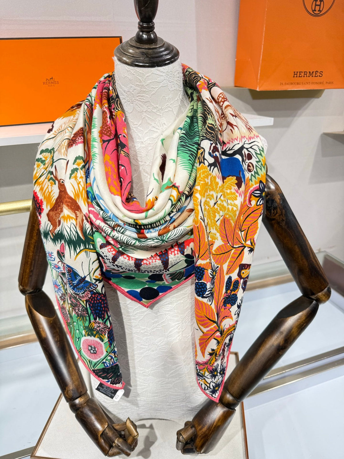 HM 26s Scarf 140 In Cashmere And Silk 217528