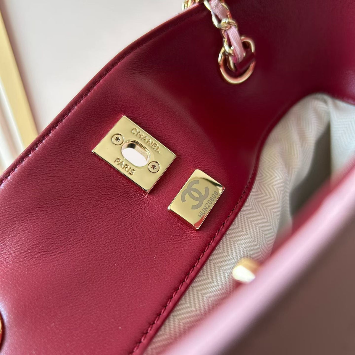 Chanel 2026 Tote Bag With Chain Strap 26cm Light Pink Caviar