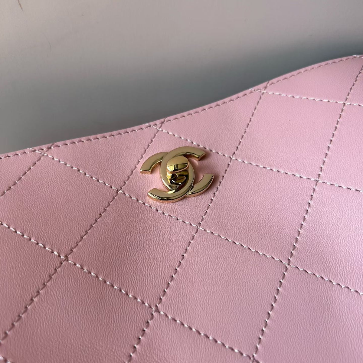 Chanel 2026 Tote Bag With Chain Strap 26cm Light Pink Caviar
