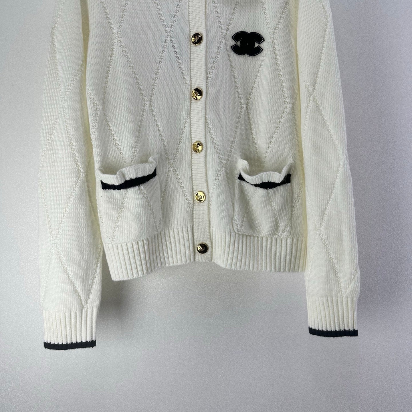 CC 26s Cardigan Black White Wool Nylon 345977