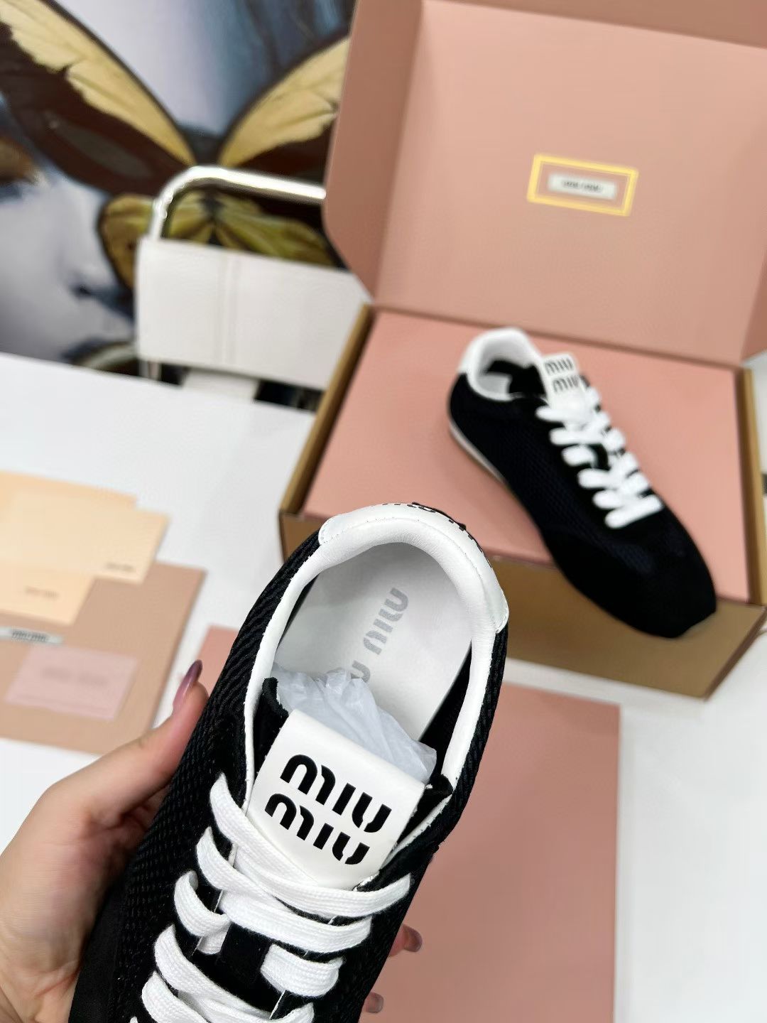 Miu Plume Sneakers Black Suede Lace 456348