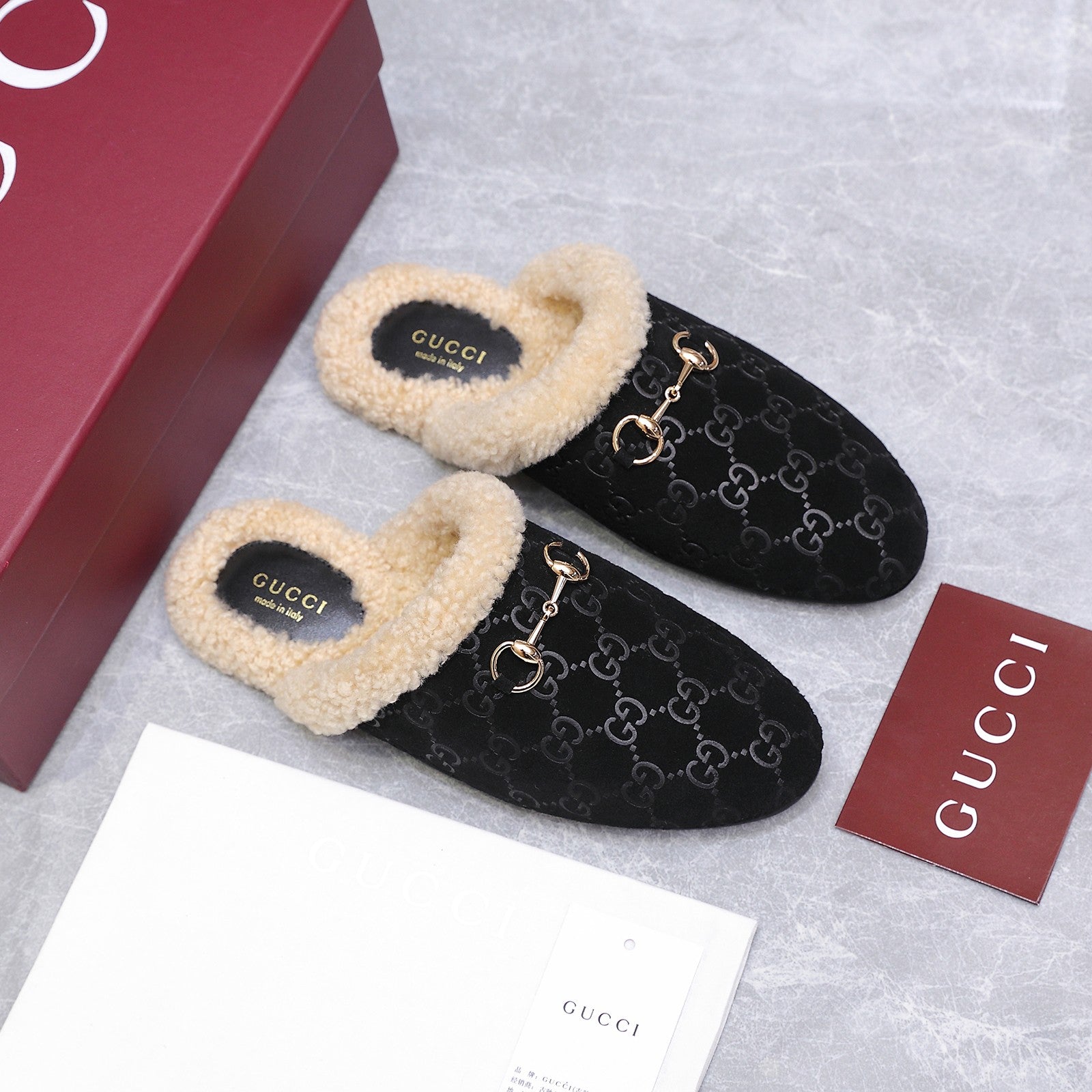 GG Horsebit Mules with Black Insole Suede Shearing 547331