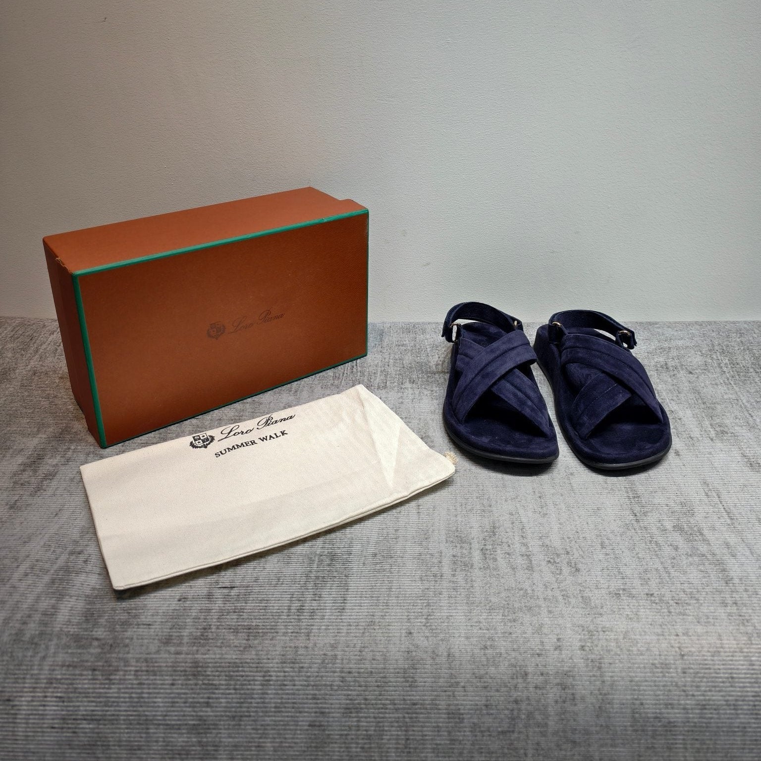 LP 26s Hector Sandal Dark Blue Suede 864860