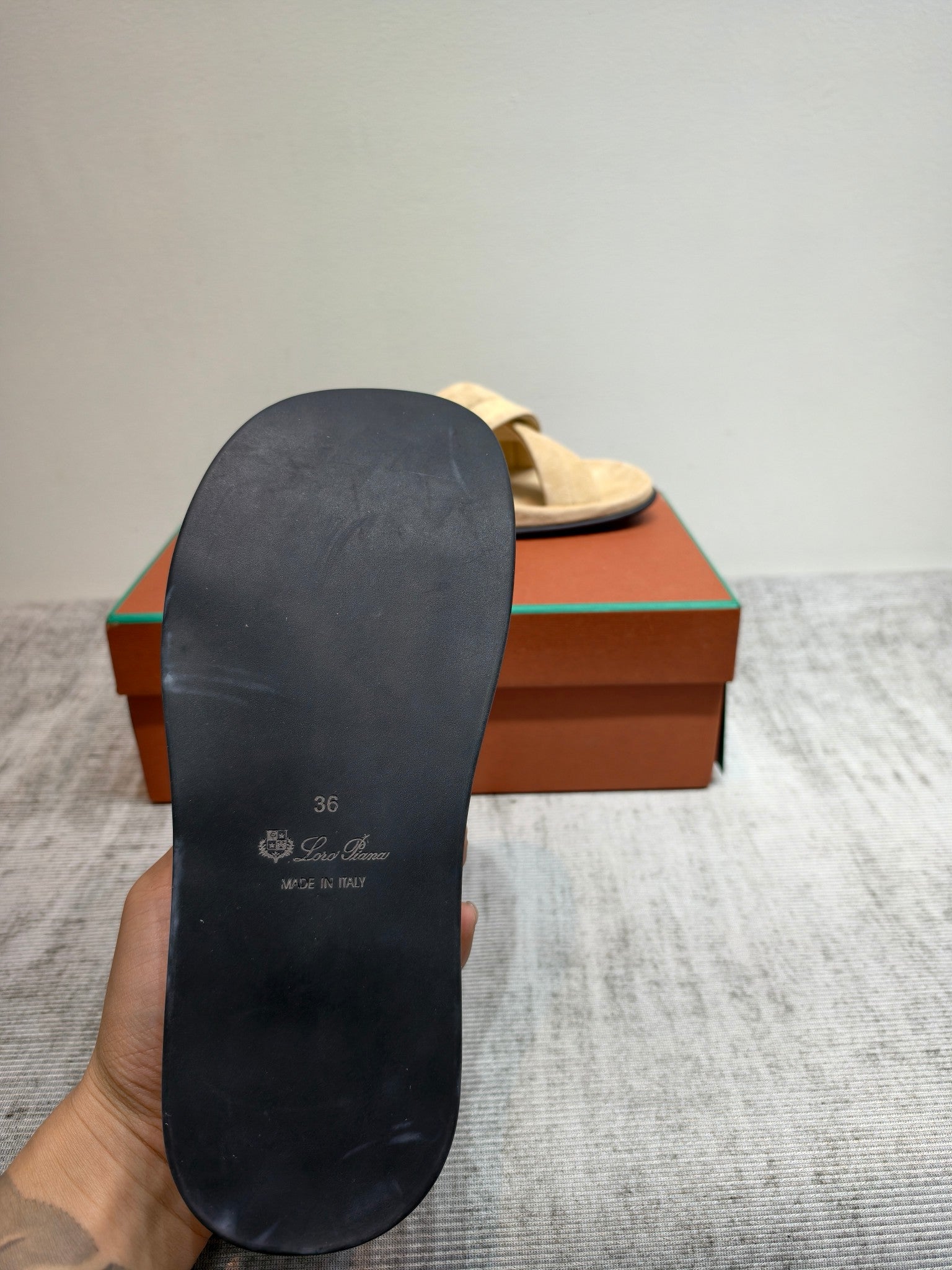 LP 26s Hector Sandal Khaki Suede 864861