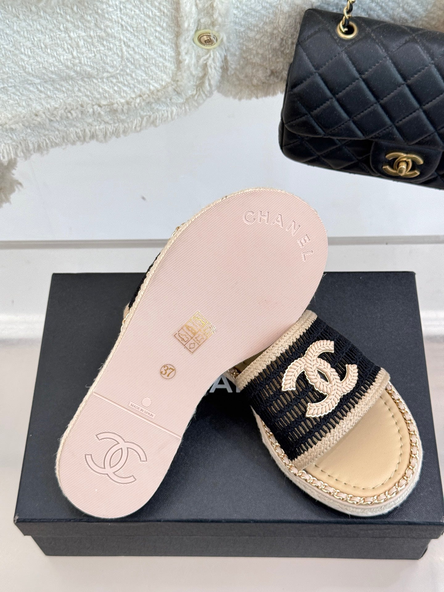 CC Mesh Hollow Chain Double C Thick-Soled Slippers 20mm Beige Black 265646