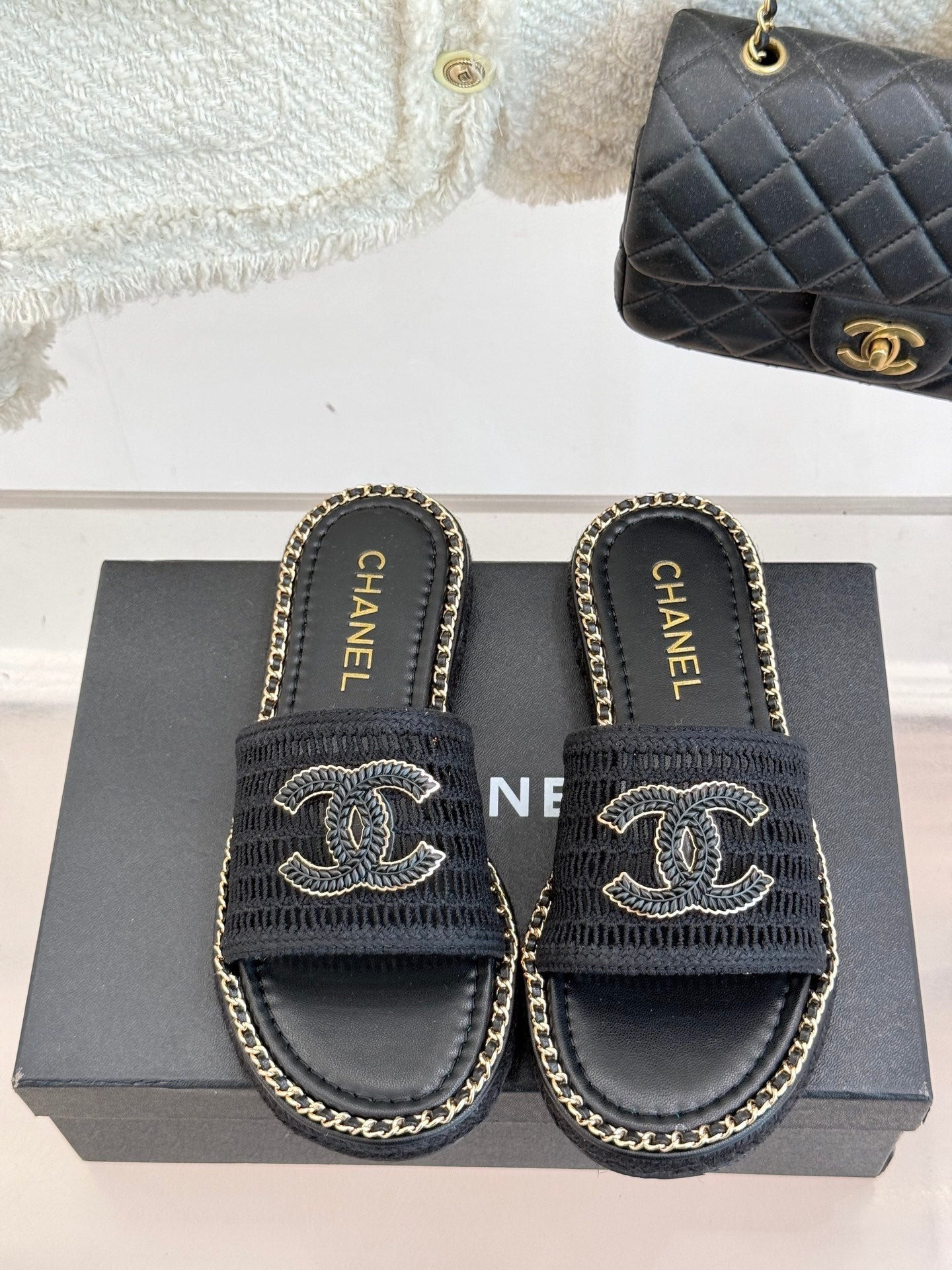 CC Mesh Hollow Chain Double C Thick-Soled Slippers 20mm Black 265647
