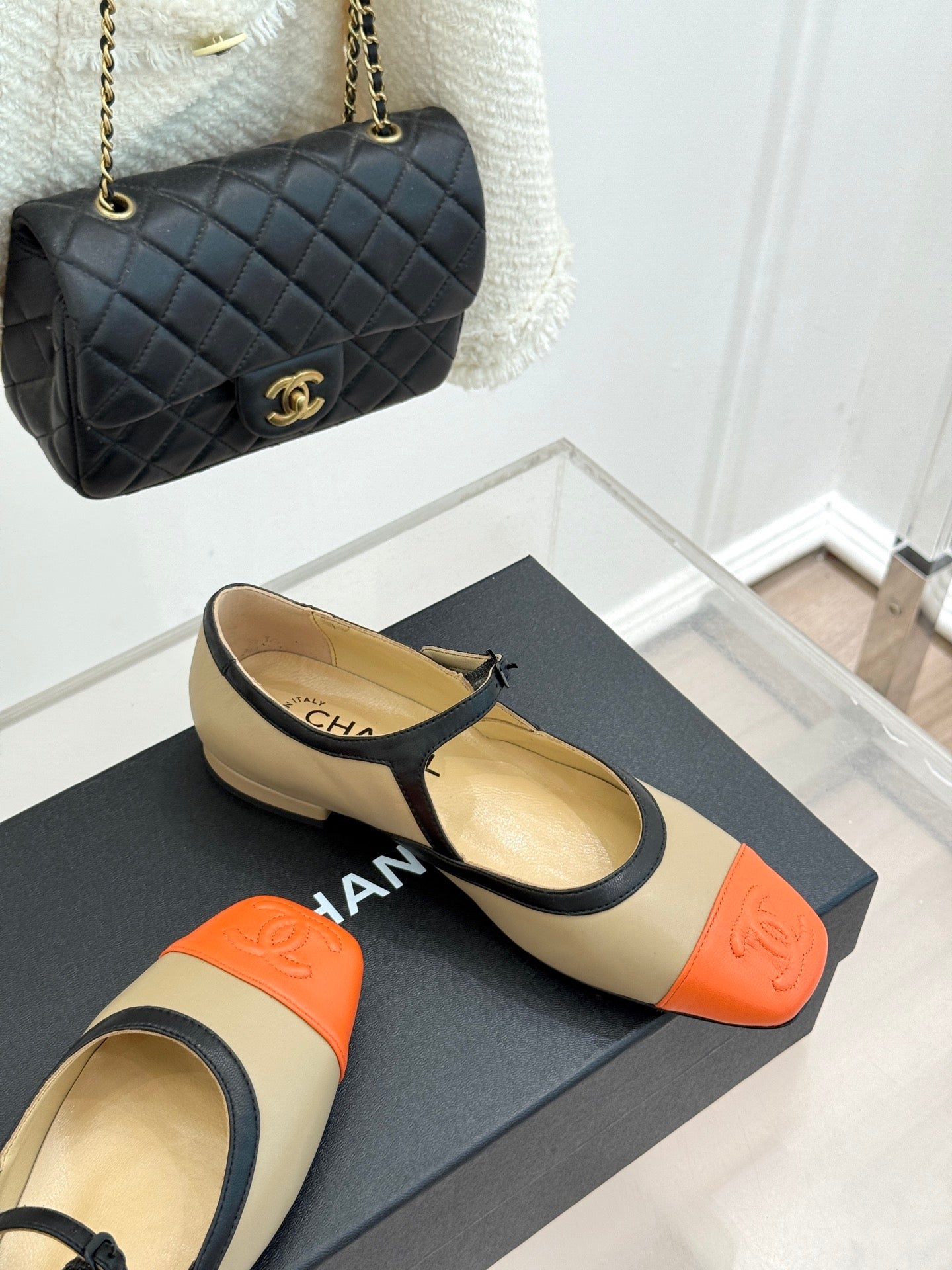 CC 26s Square-Toe Mary Jane Shoes Orange Beige Leather 920419