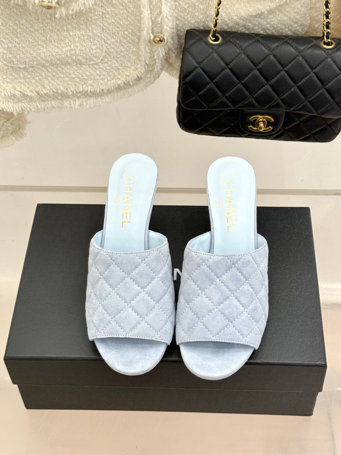 CC 26s High-Heeled Sandals Light Blue Diamond-Patterned Suede 920298