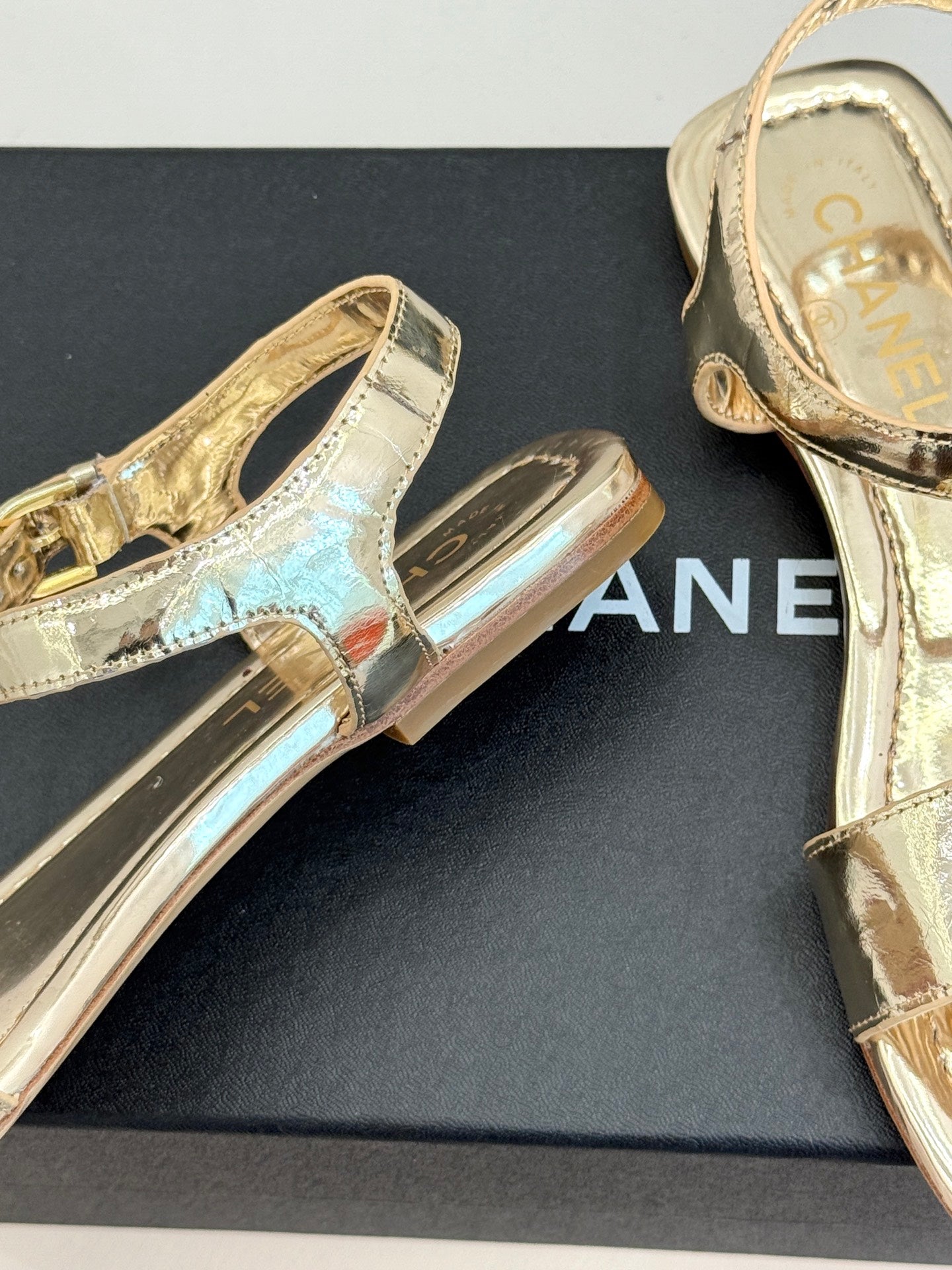 CC 26s Strap Flat Sandals Golden Lambskin 920332