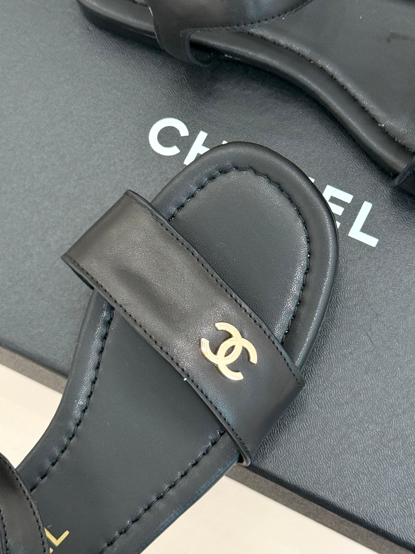 CC 26s Strap Flat Sandals Black Lambskin 920333