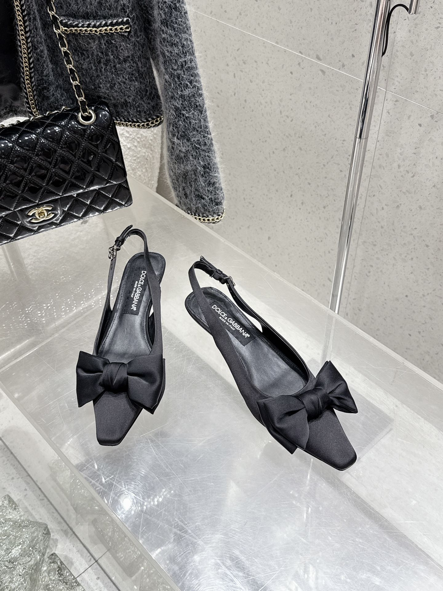 DC Bow Slingback Pumps 30mm Black Satin & Sheepskin 359511