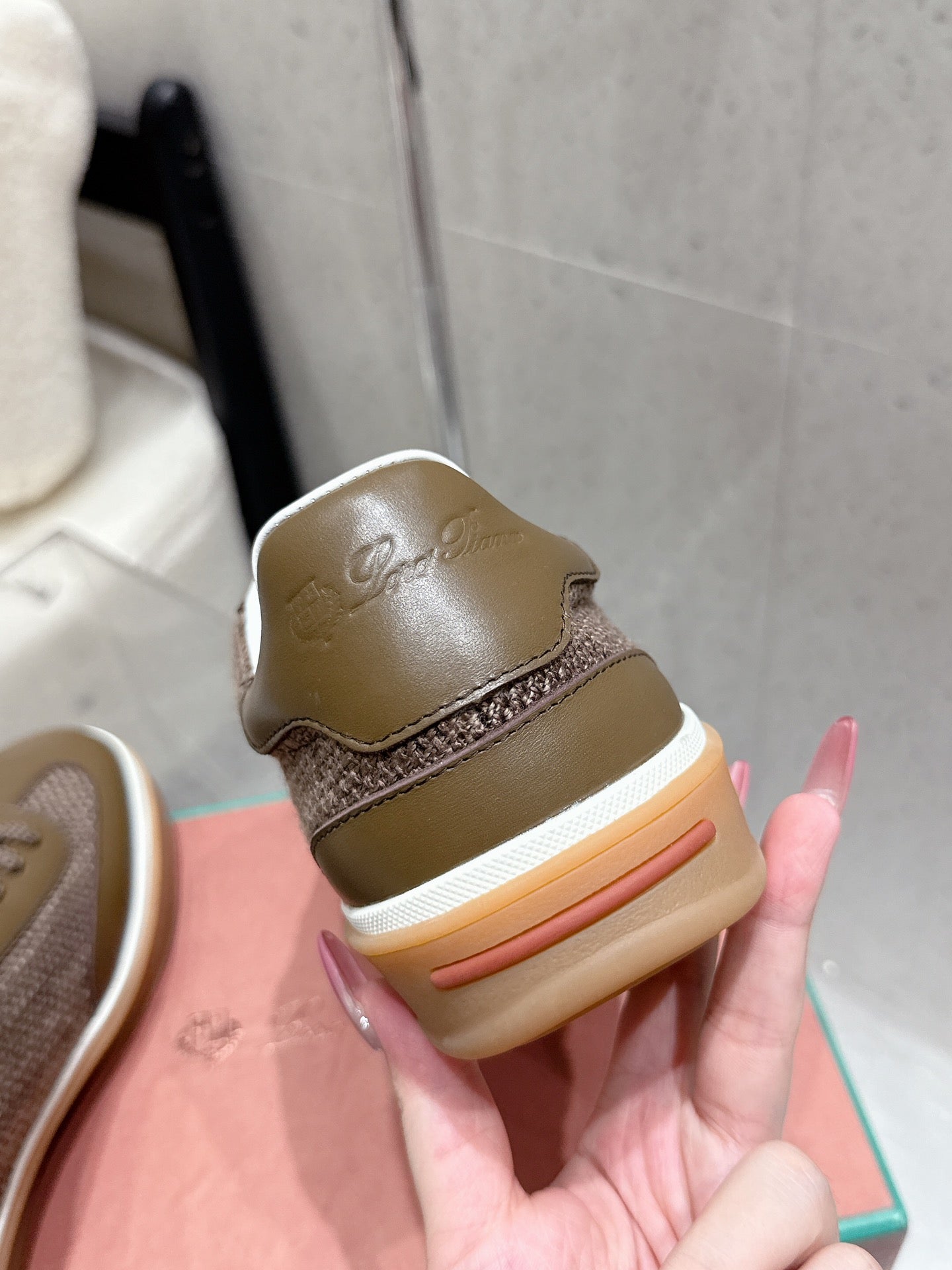 LP Tennis Walk Sneaker Brown Cowhide Cotton 513539