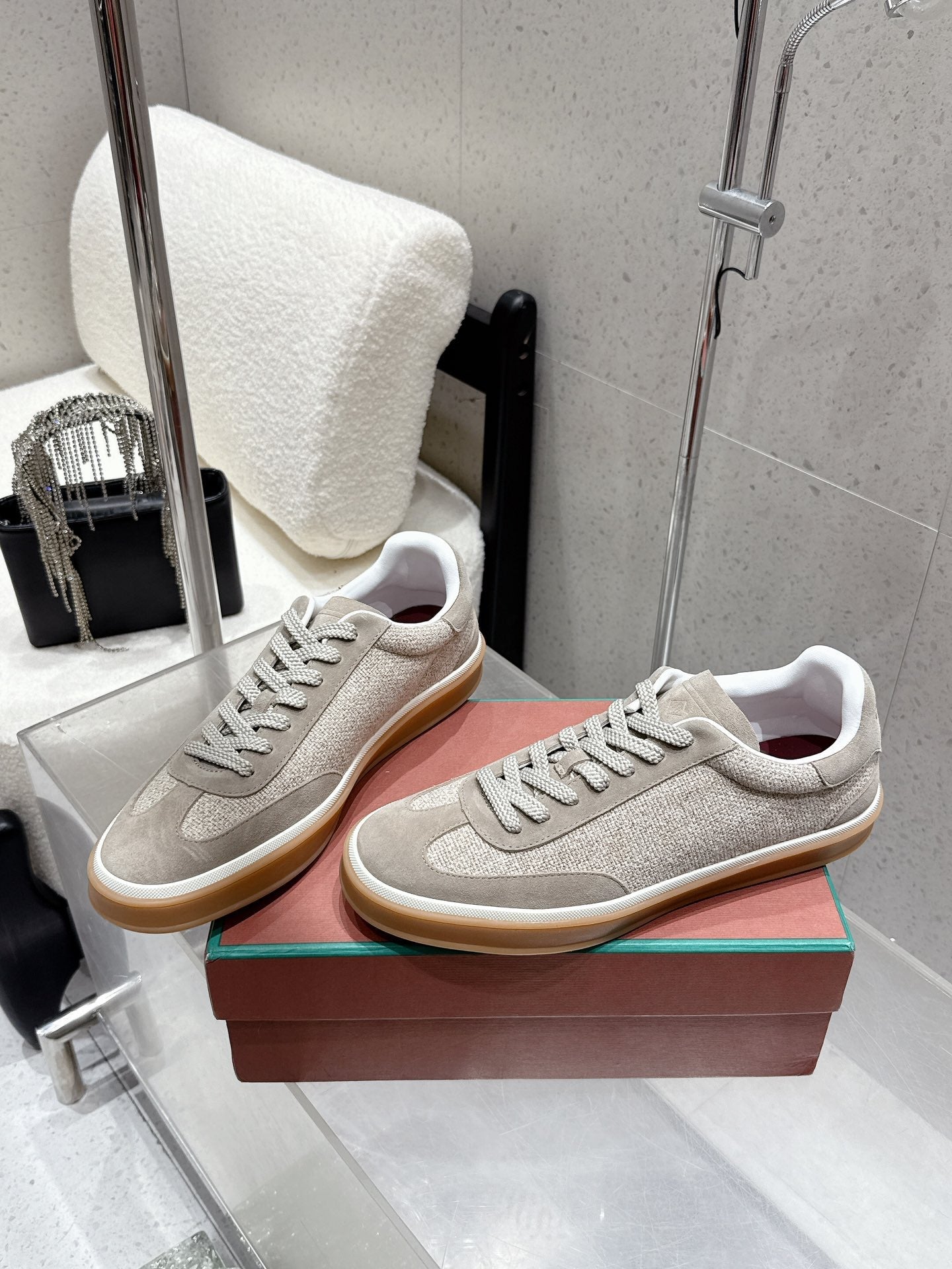LP Tennis Walk Sneaker Light Grey Suede Cotton 513543