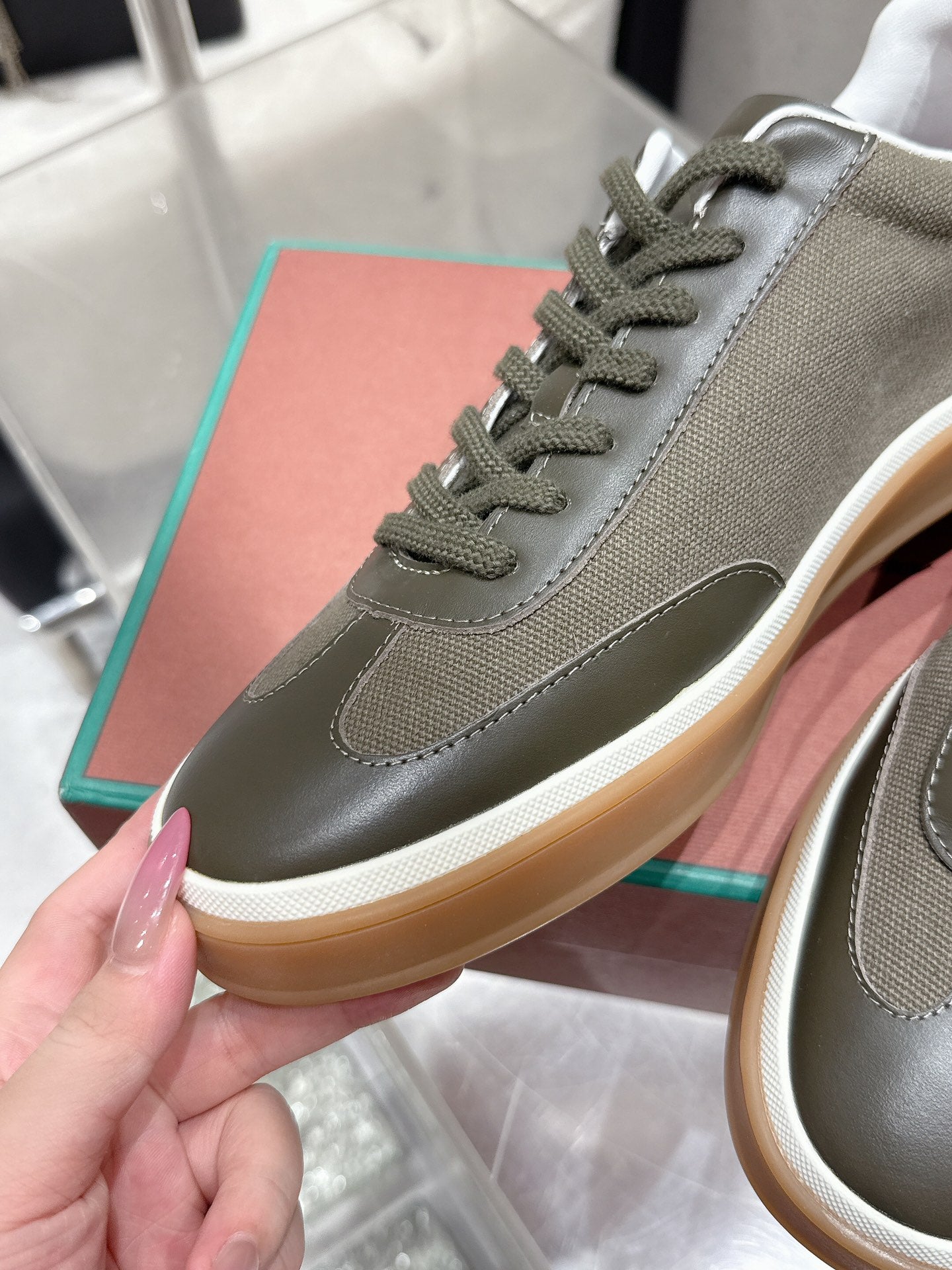 LP Tennis Walk Sneaker Dark Olive Cowhide Canvas 513544