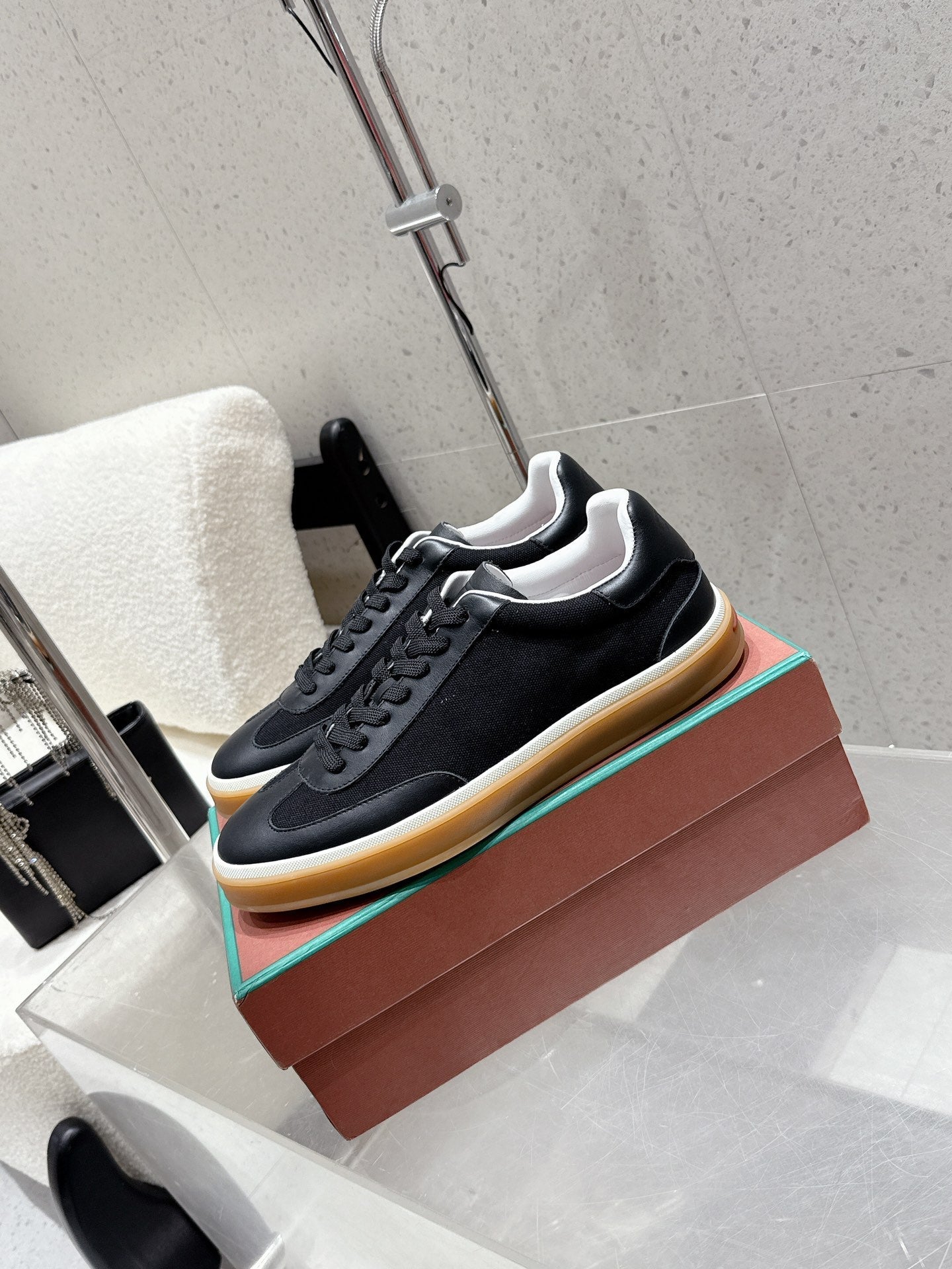 LP Tennis Walk Sneaker Full Black Cowhide Canvas 513545