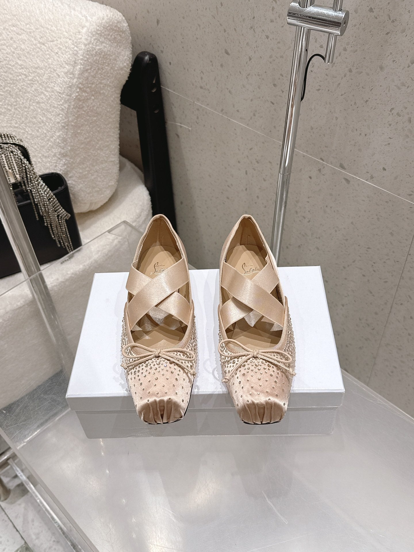 CL Ballet Butterfly Ballet Flats Diamond-Embellished Beige Satin 610813