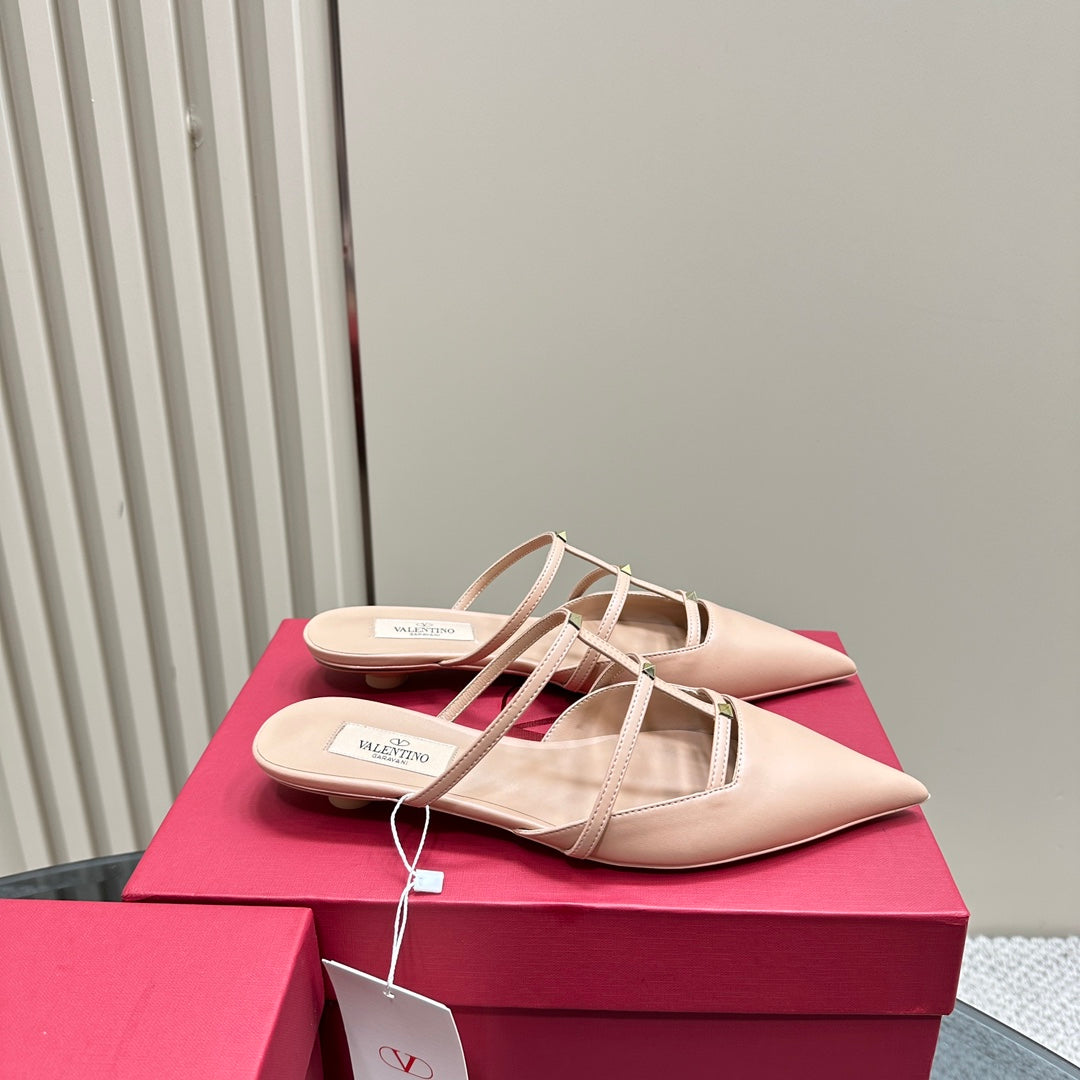Valentino Rockstud Wispy Nude Tan Calfskin Mule 20mm