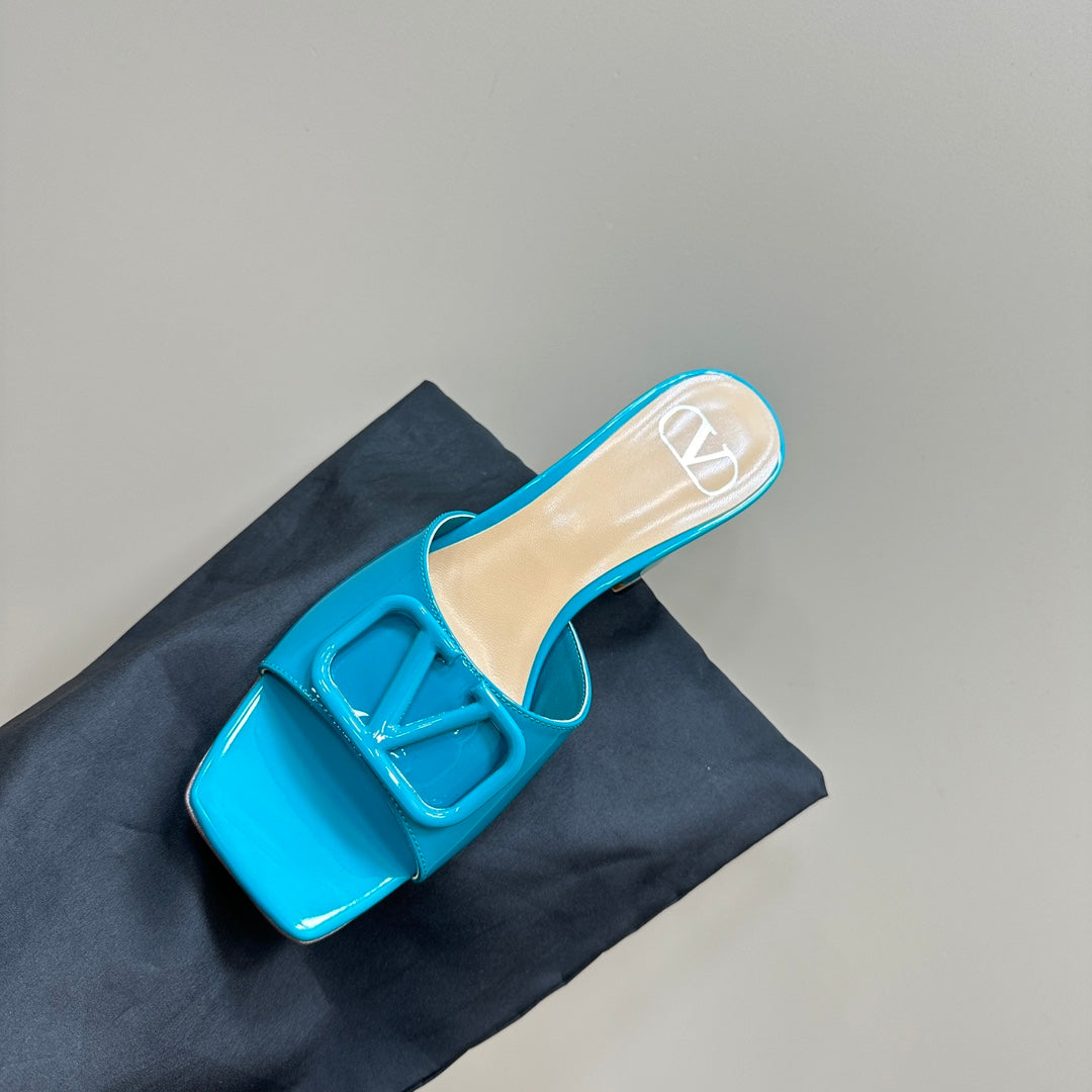 Vogo Signature High Shine Open Toe Sandals In Aqua Blue Glossy Lambskin 839819