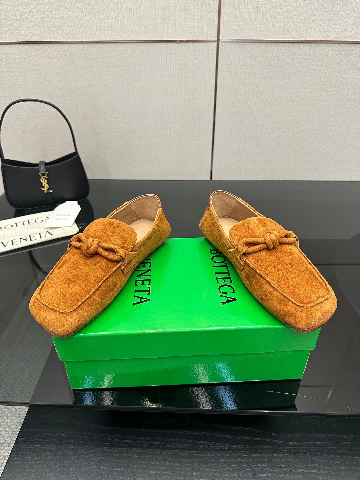 BV Daddy Loafer Light Brown Suede 427635